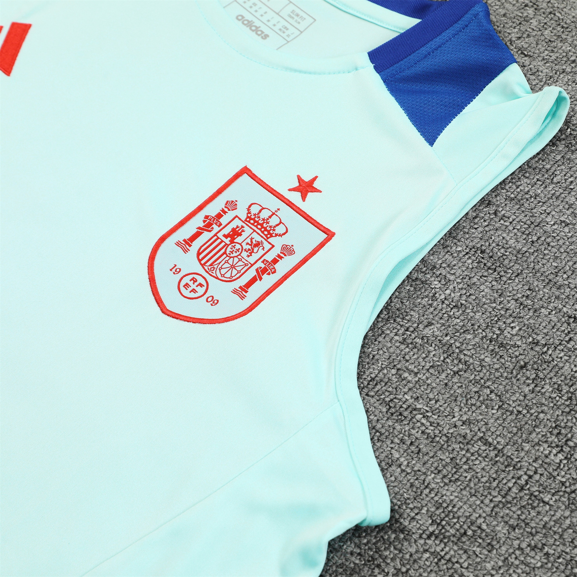 ManixJersey.com | Spain 24-25 Vest Training Set - Light Blue -Customize Name, Number and Patch | Worldwide Shipping