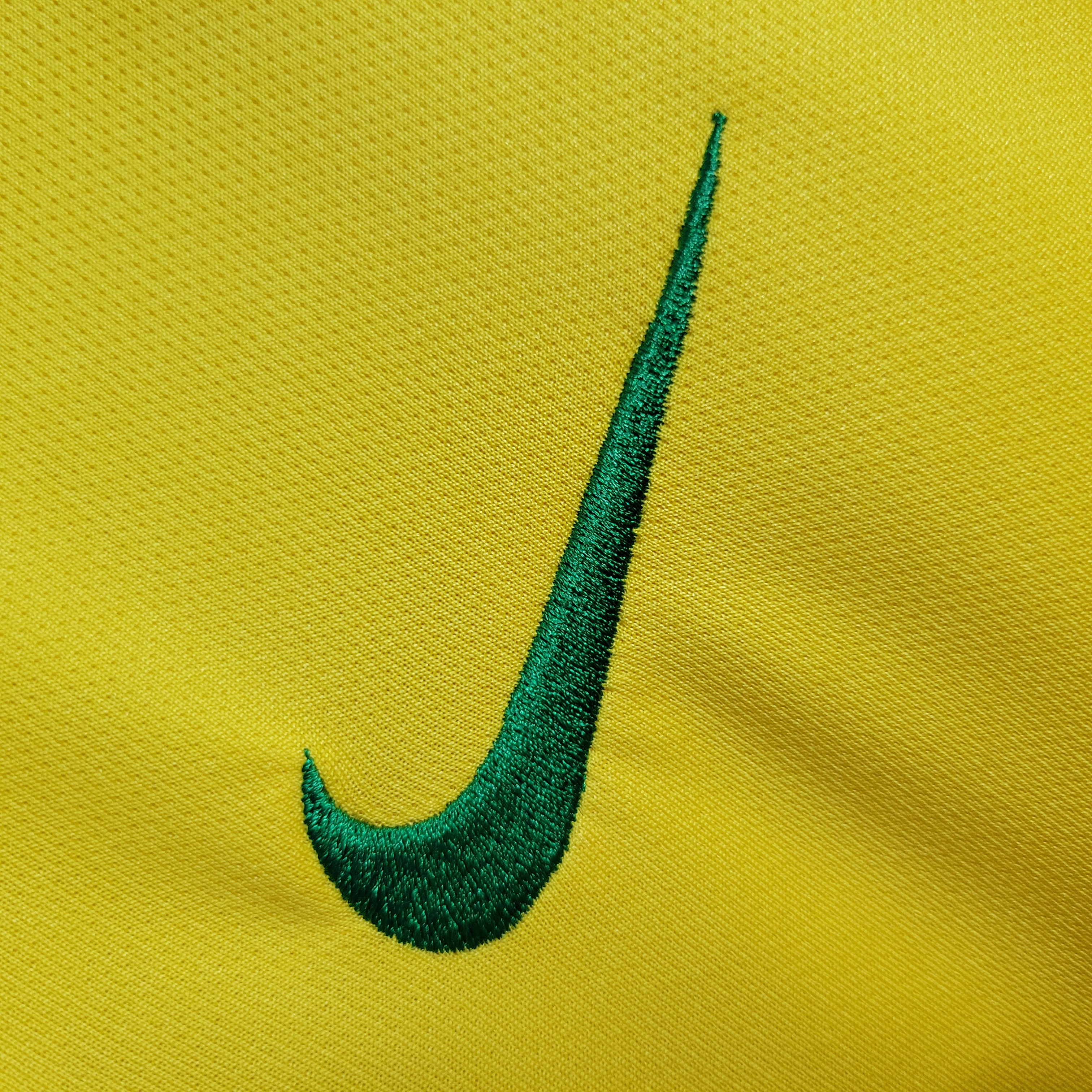 SIUjerseys-Retro Brazil 2006 Home Stadium Jersey