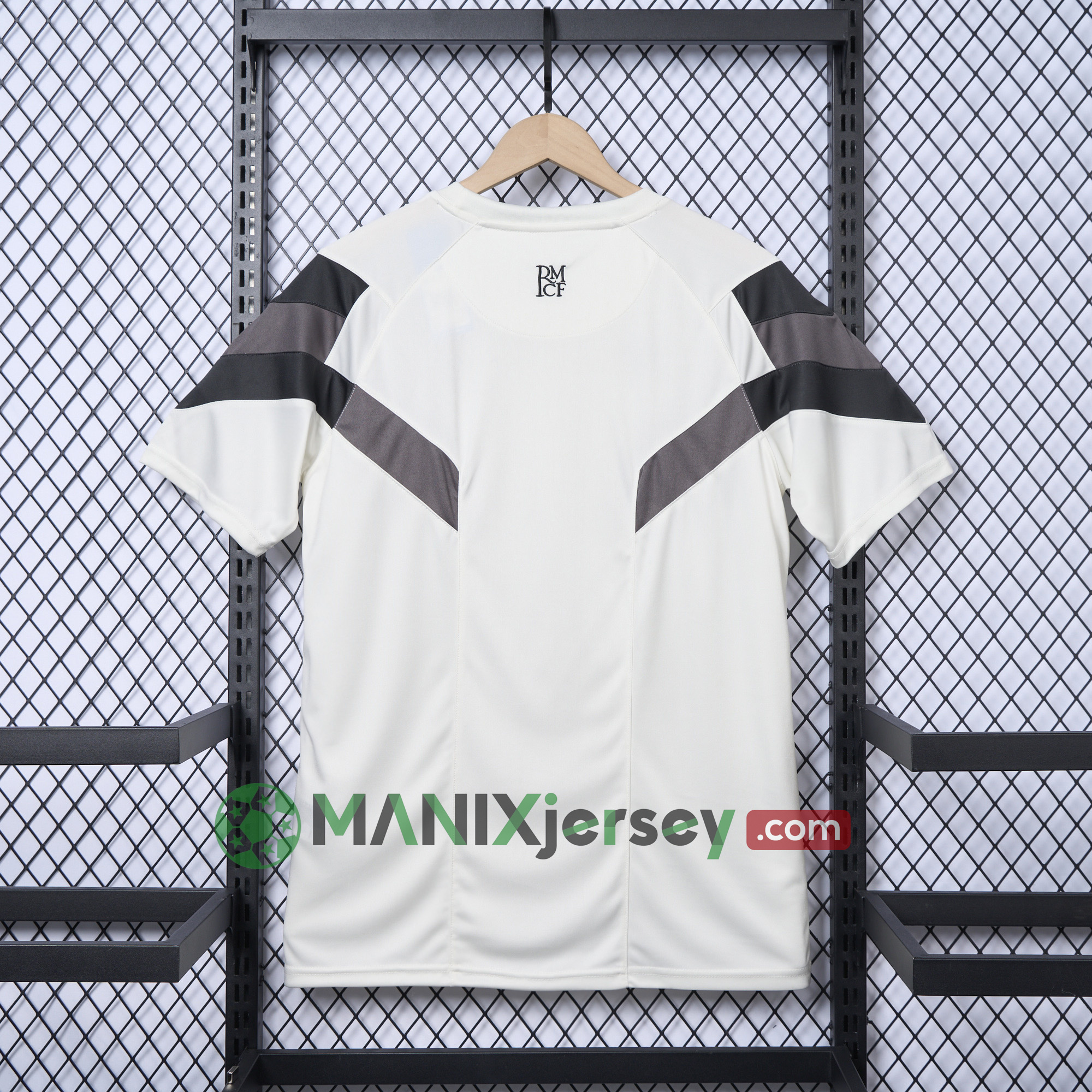 ManixJersey.com | Real Madrid 24-25 Throwback Originals T-Shirt - White -Customize Name, Number and Patch | Worldwide Shipping