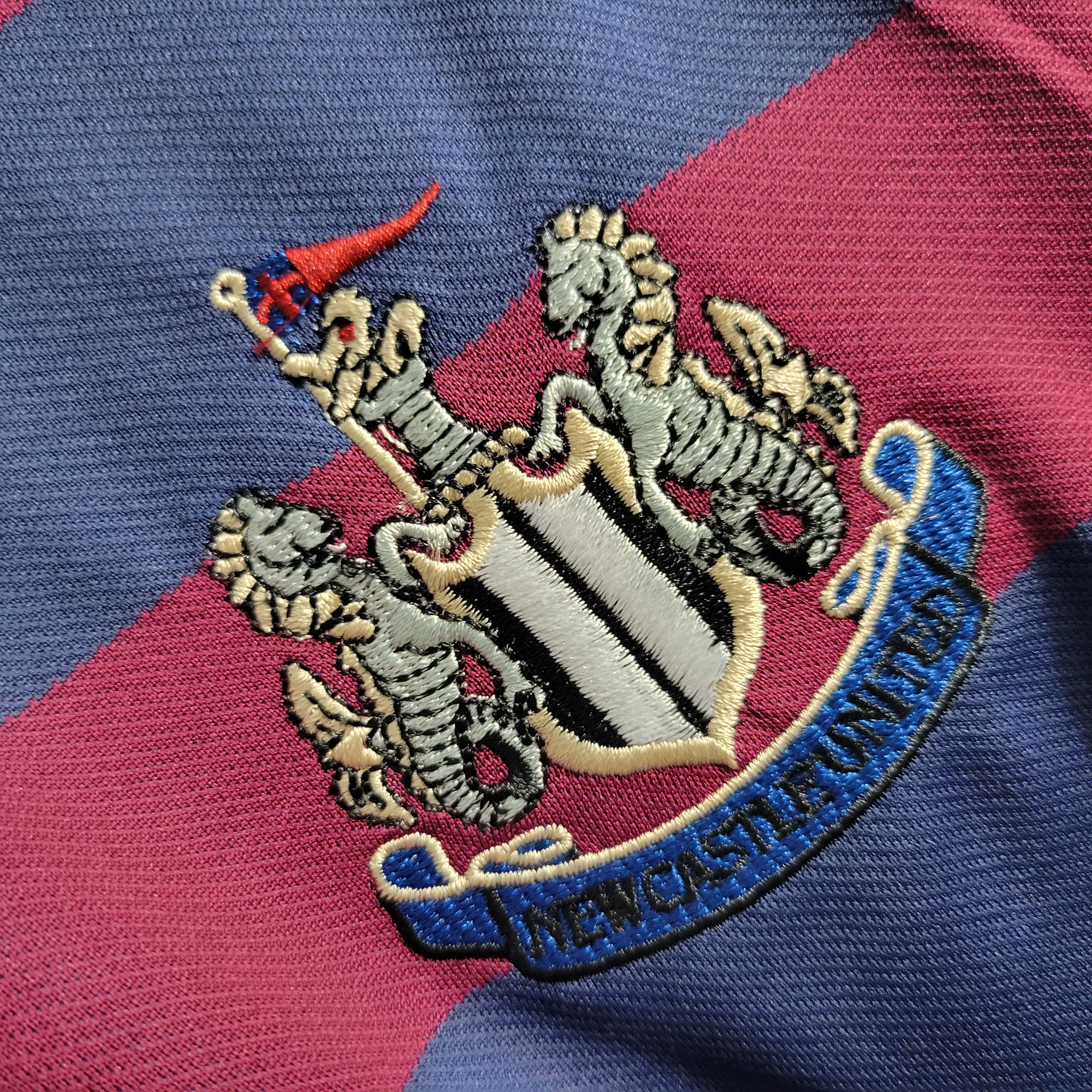 JerseysGala.com | Retro Newcastle United 1995-96 Away Stadium Jersey -Customize Name, Number and Patch | Worldwide Shipping