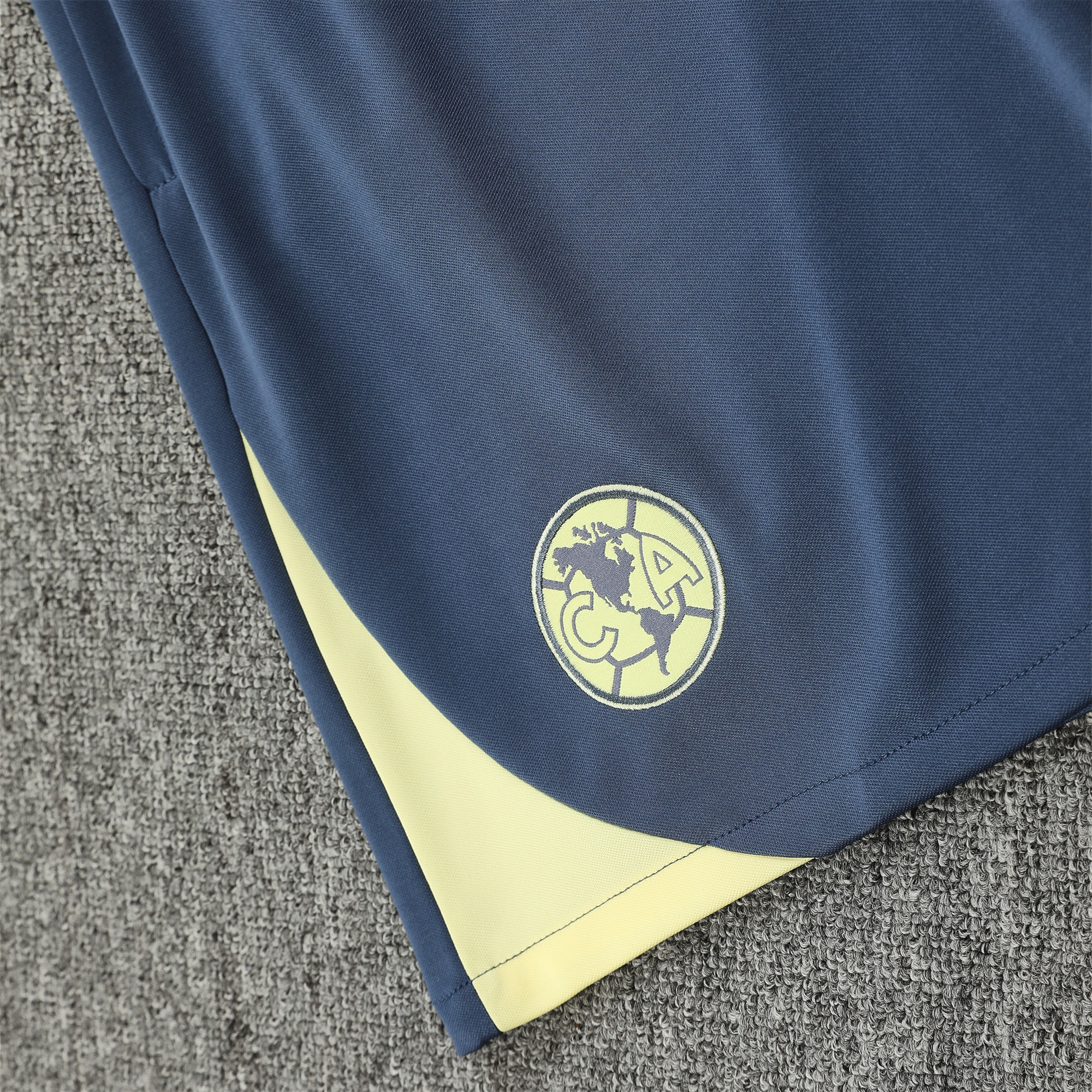ManixJersey.com | Club América 24-25 Vest Training Set - Grey Vest & Shorts -Customize Name, Number and Patch | Worldwide Shipping
