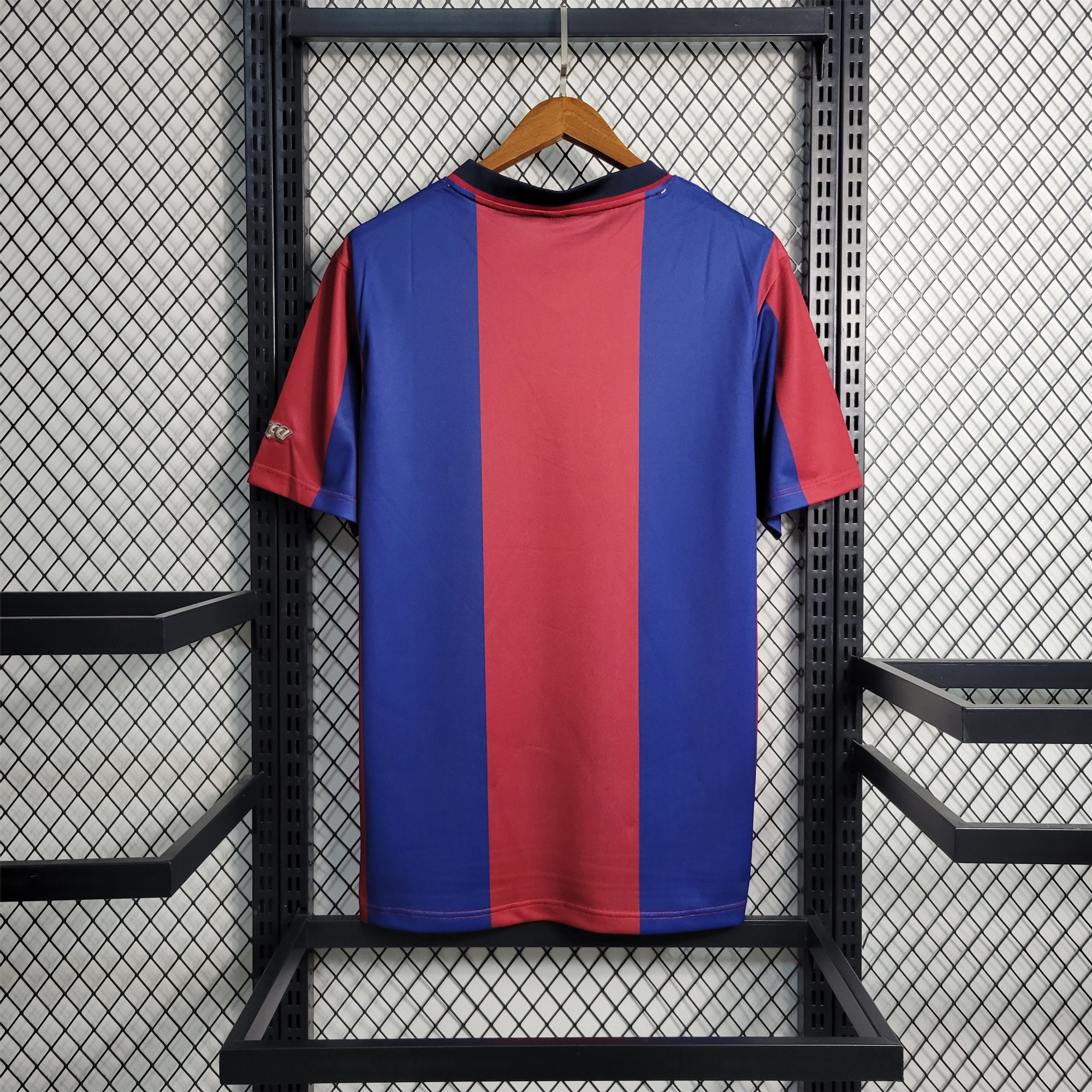 SIUjerseys-Retro Barcelona 98-99 Home Stadium Jersey