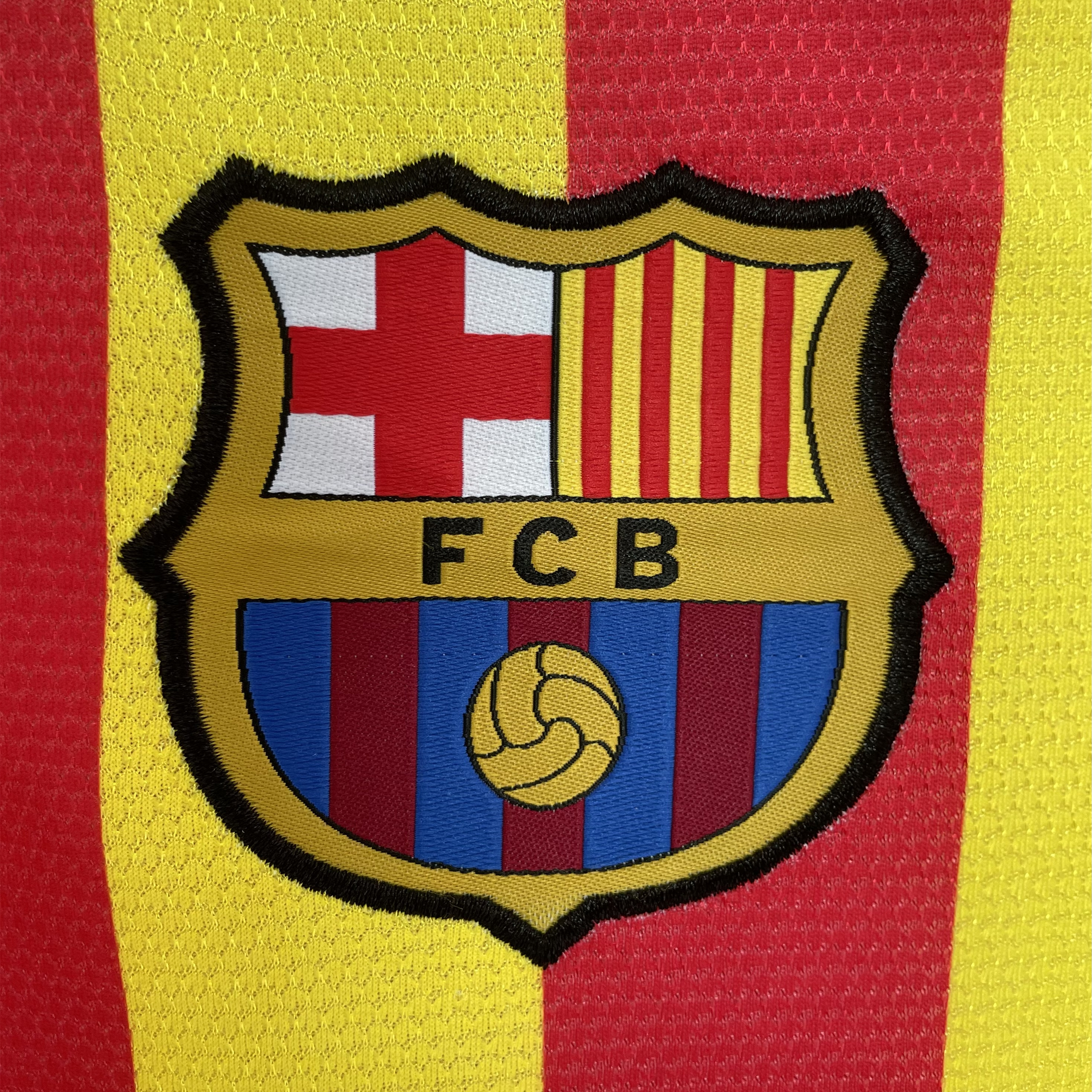 ManixJersey.com | Retro Barcelona 13-14 Away Jersey -Customize Name, Number and Patch | Worldwide Shipping