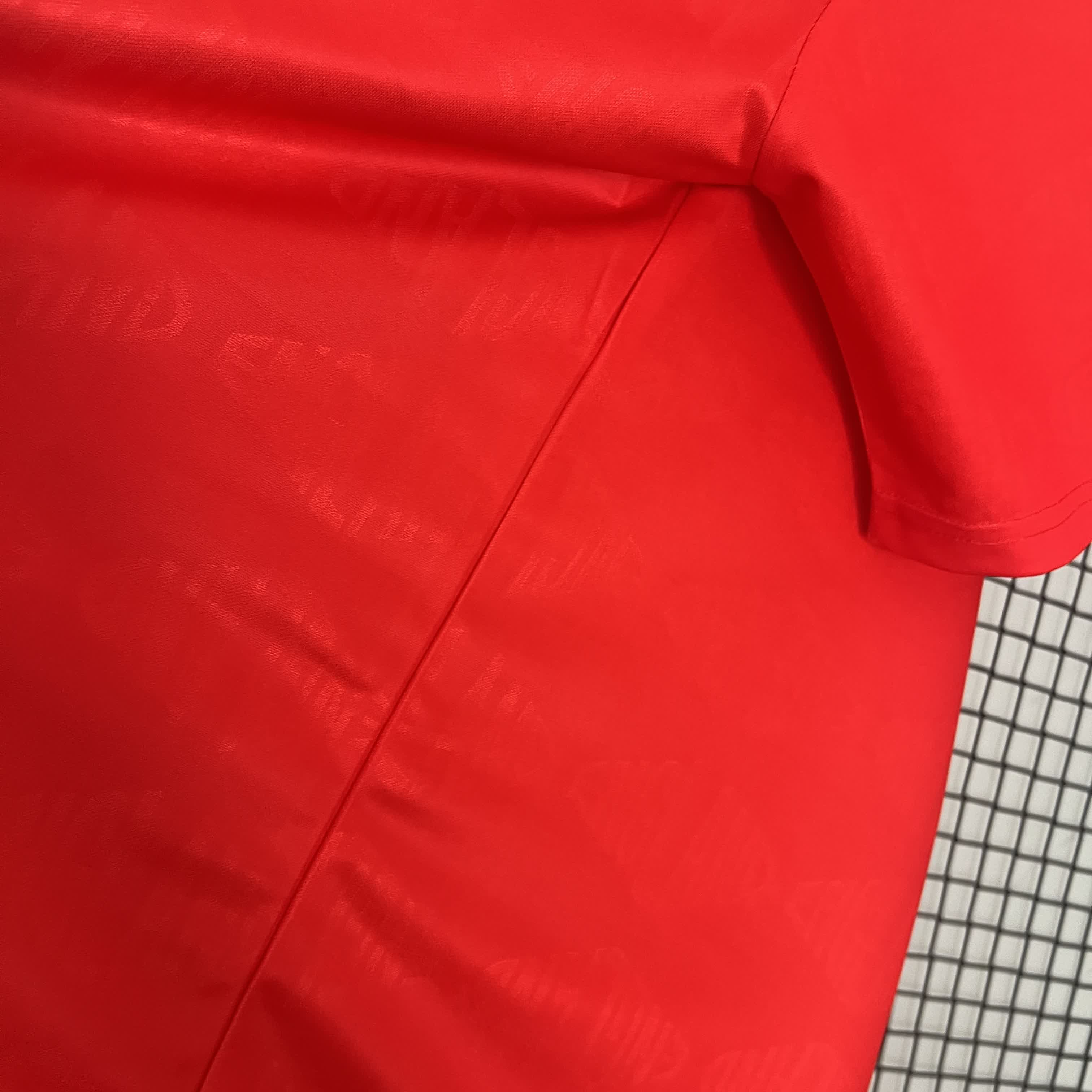 ManixJersey.com | Retro England 1992 Away Jersey - Fans Version -Customize Name, Number and Patch | Worldwide Shipping