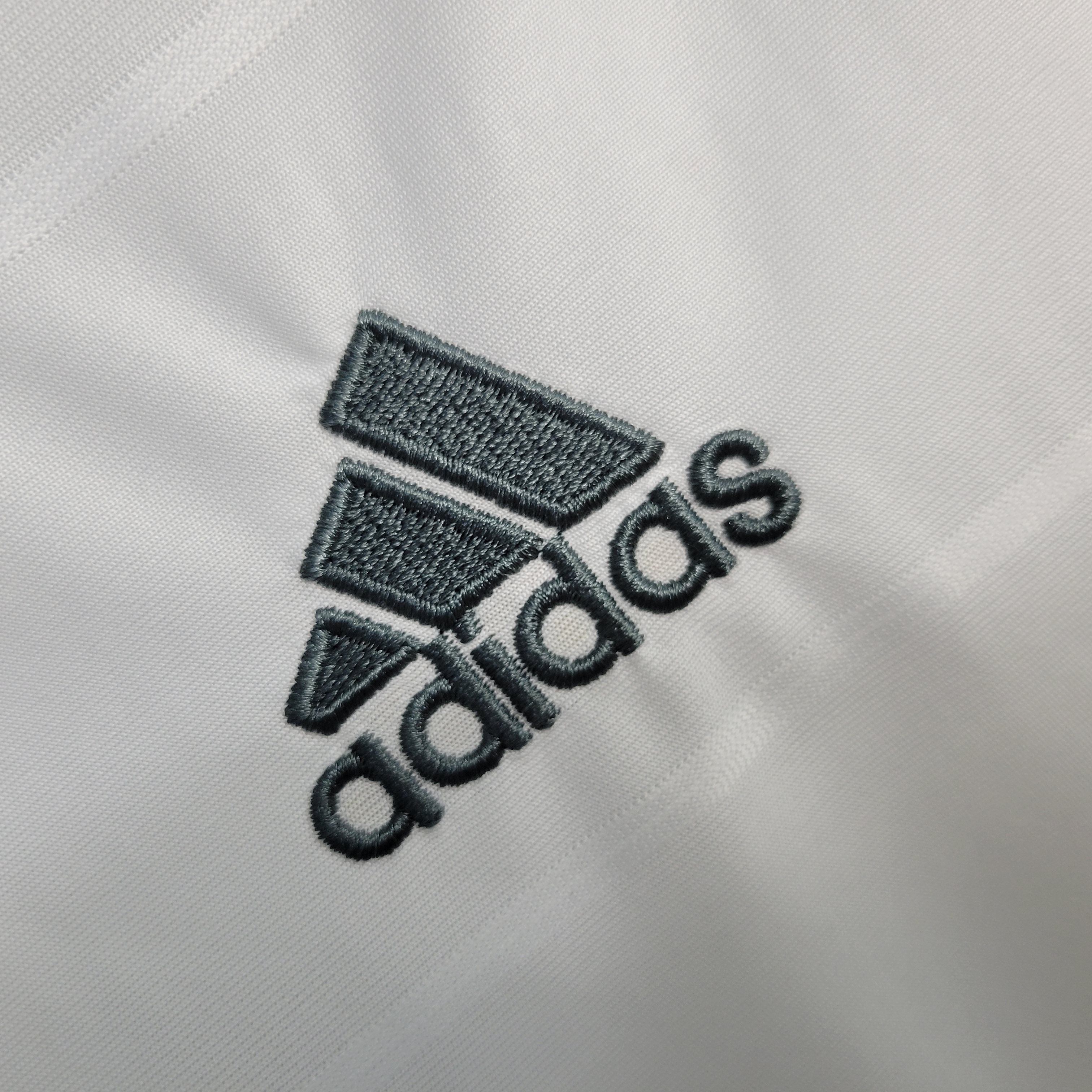 JerseysGala.com | Retro Real Madrid 13-14 Home Stadium Long Sleeve Jersey -Customize Name, Number and Patch | Worldwide Shipping
