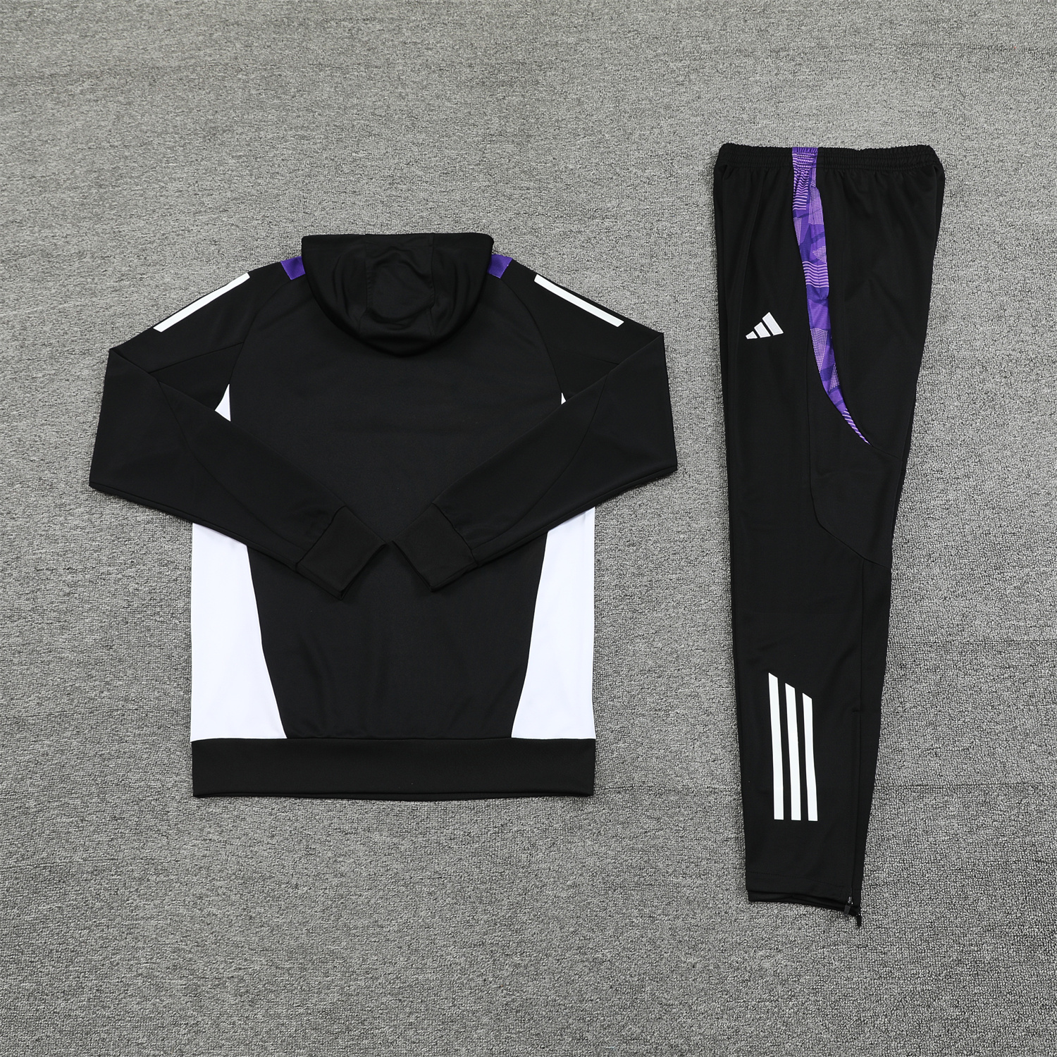 JerseysGala.com | Real Madrid 24-25 Training Hoodie Set - Black Hoodie and Black Pants -Customize Name, Number and Patch | Worldwide Shipping