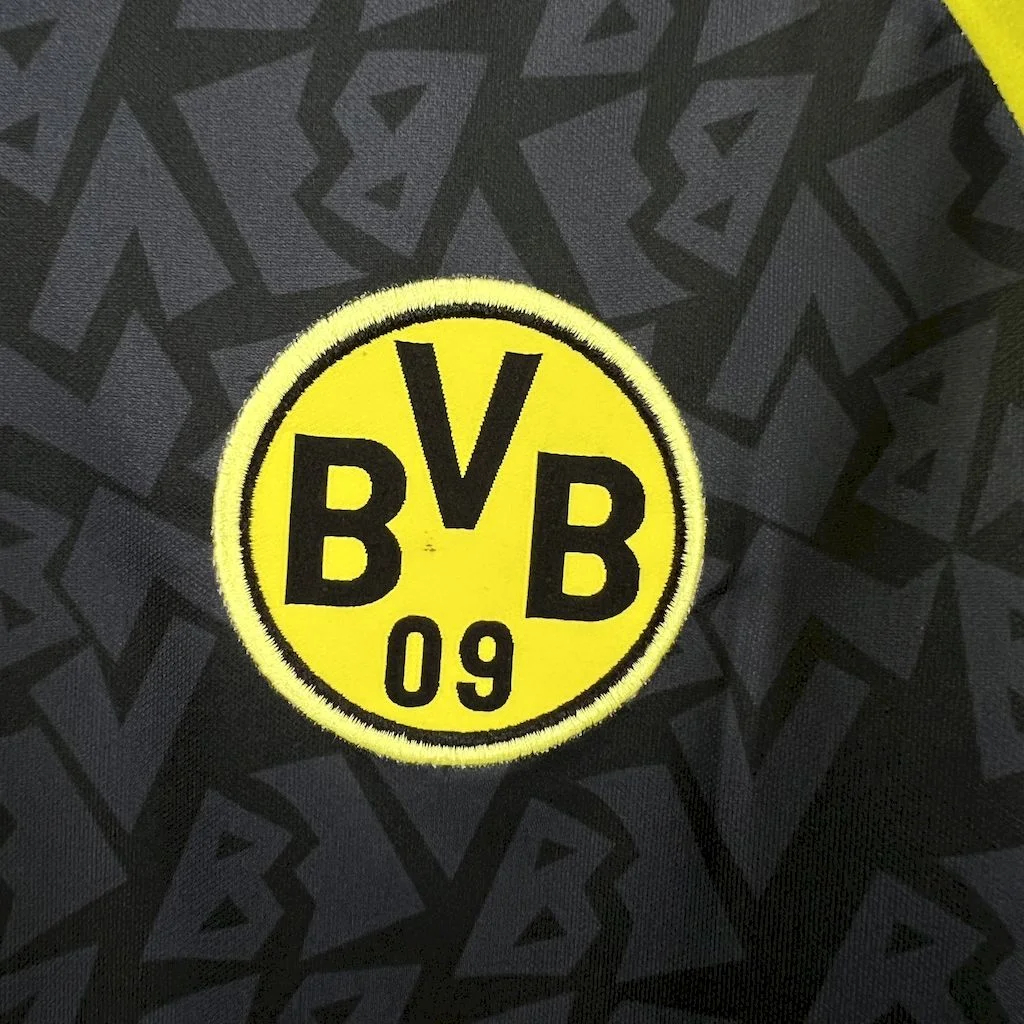 ManixJersey.com | Retro Dortmund 1995-96 Away Jersey -Customize Name, Number and Patch | Worldwide Shipping