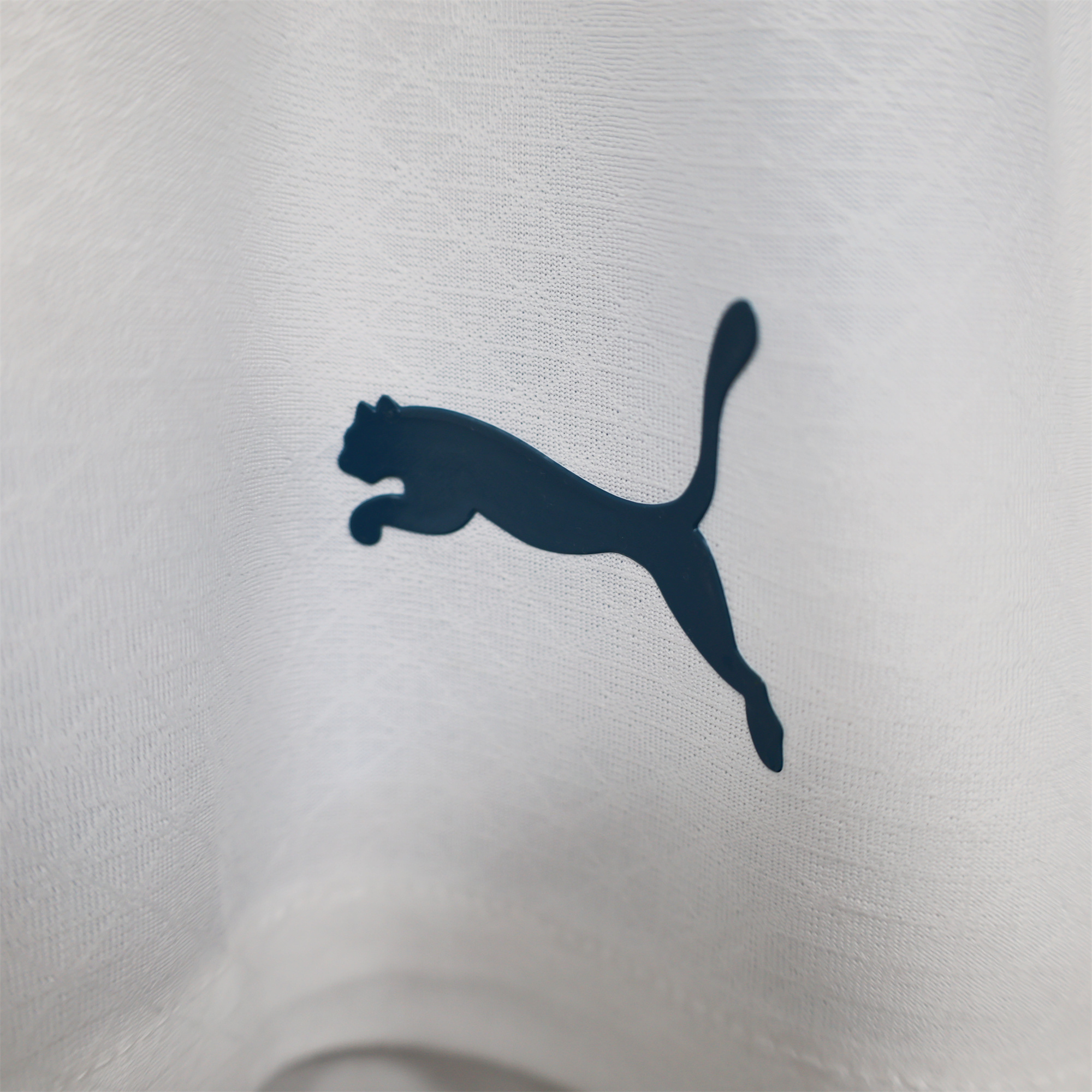 ManixJersey.com | Marseille 24-25 Home Shorts - Player Version -Customize Name, Number and Patch | Worldwide Shipping