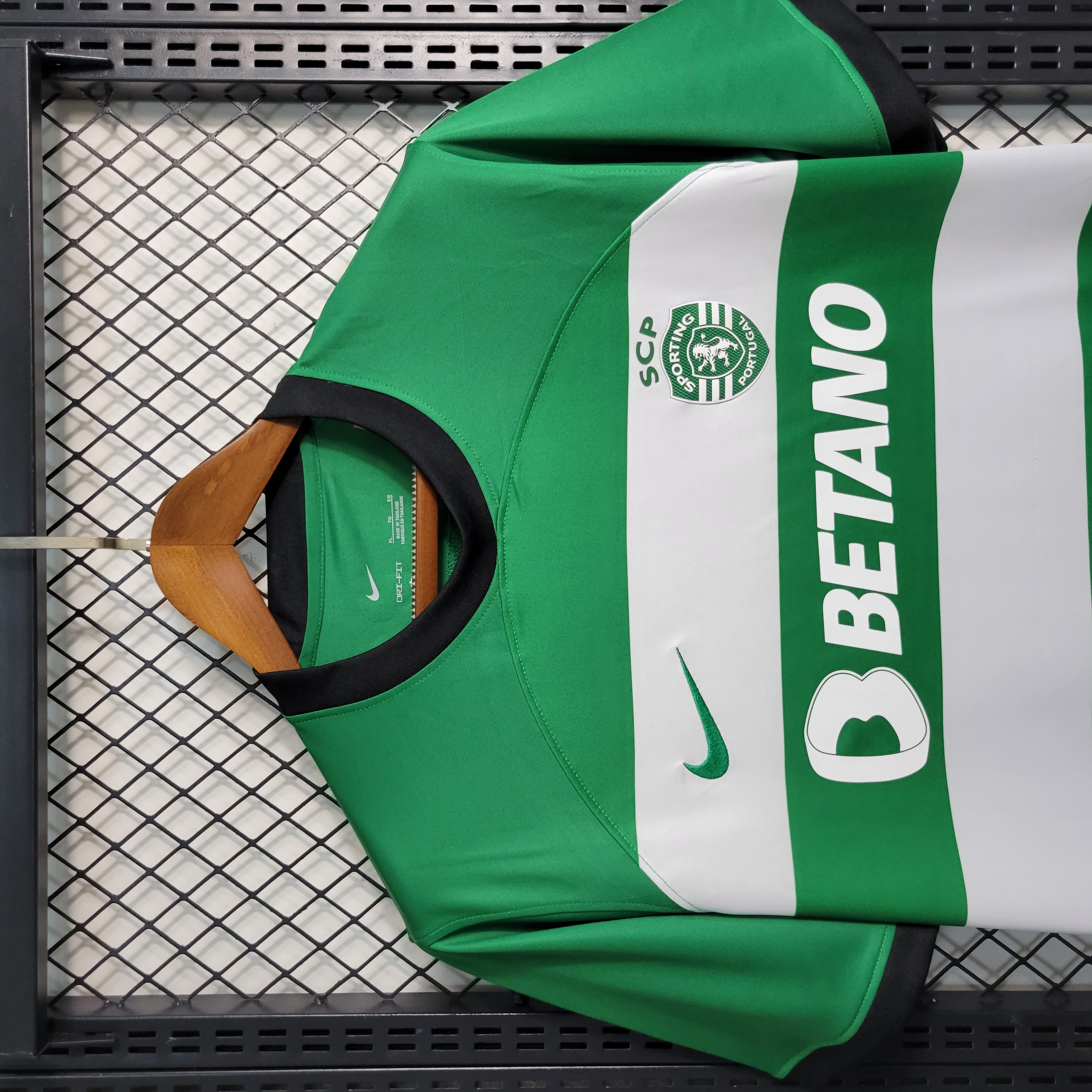 SIUjerseys-Sporting CP Portugal 23-24 Home Stadium Jersey - Fans Version
