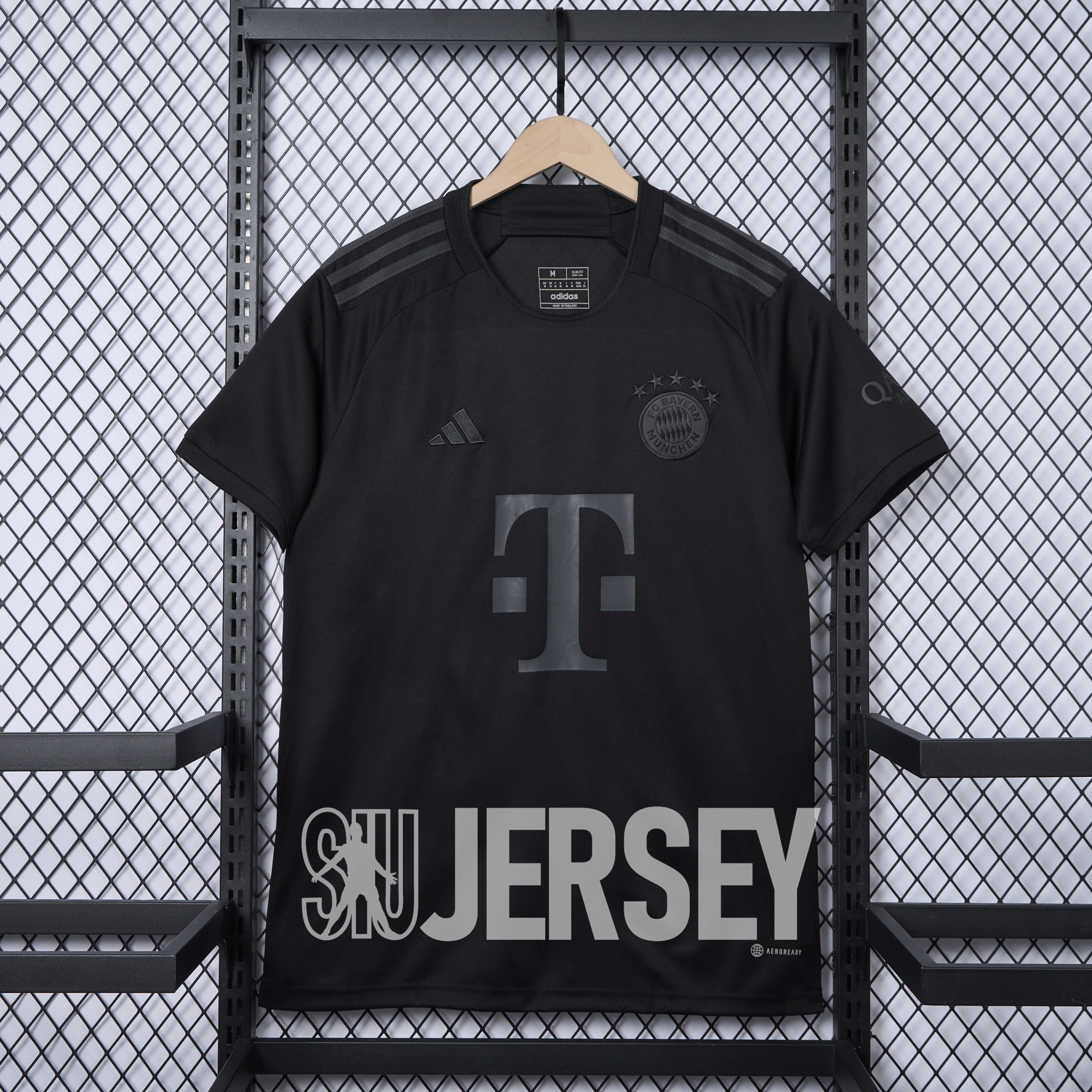 SIUjerseys-Bayern Munich 24-25 Pure Black Special Edition Jersey - Fans Version