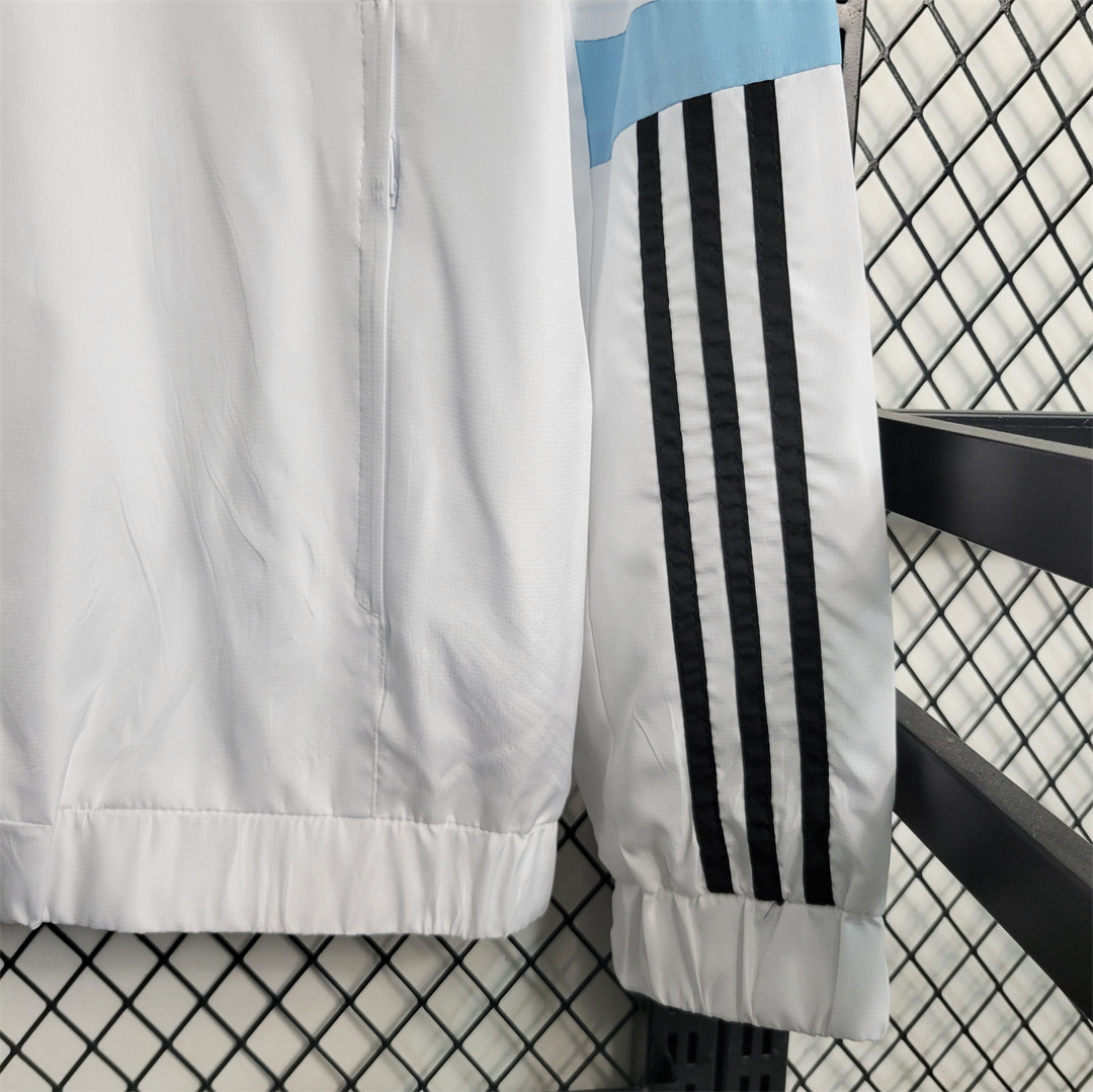 Germany 23-24 Mens Player Windbreaker:football jersey mysite: unitedjerseyfootball 邓江浪:football