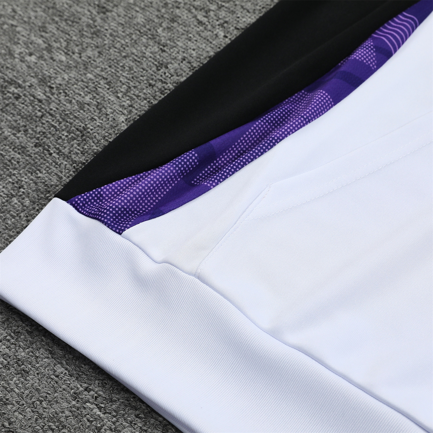 JerseysGala.com | Real Madrid 24-25 Training Hoodie Set - White Hoodie and Black Pants -Customize Name, Number and Patch | Worldwide Shipping