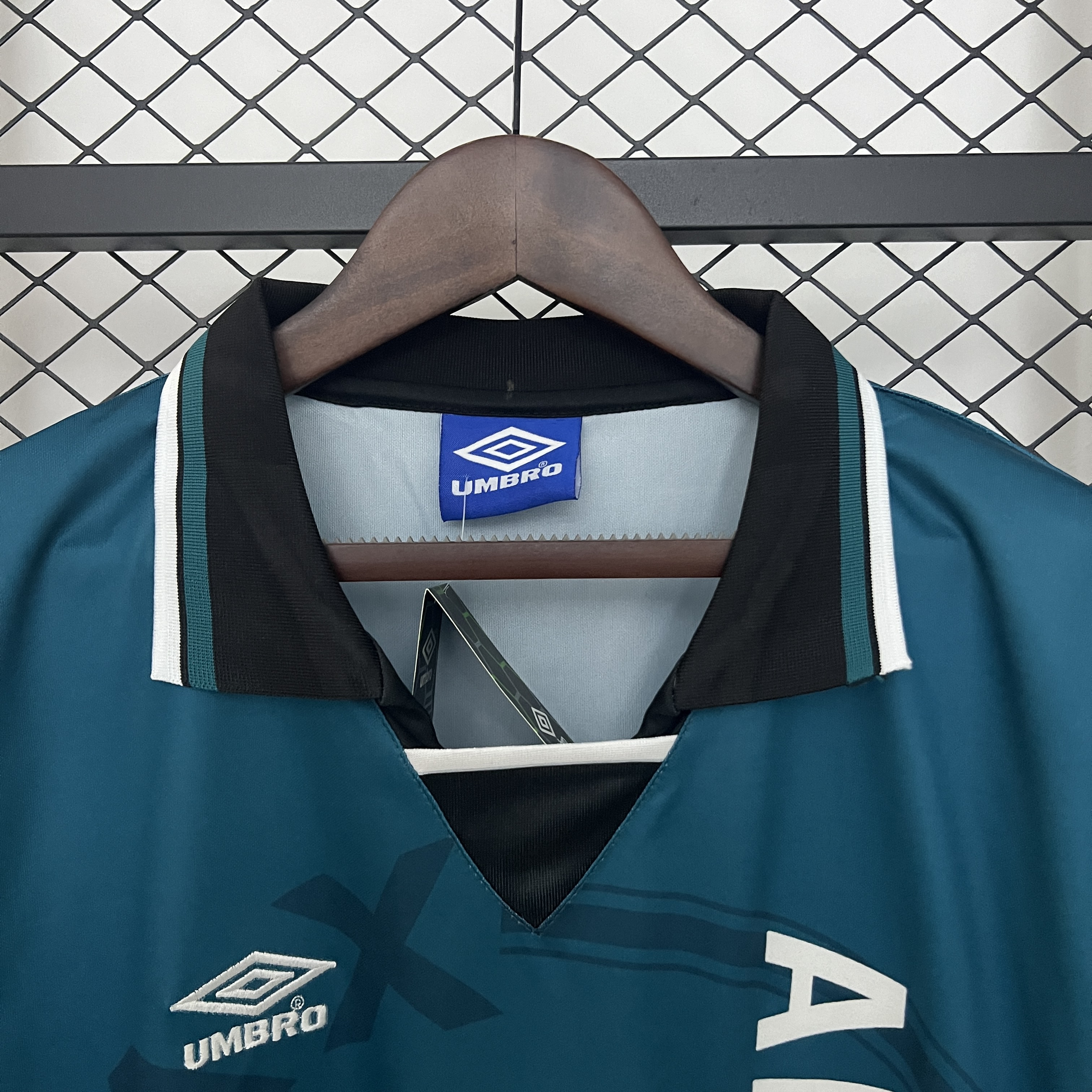 JerseysGala.com | Retro Ajax 1995-96 Away Jersey -Customize Name, Number and Patch | Worldwide Shipping