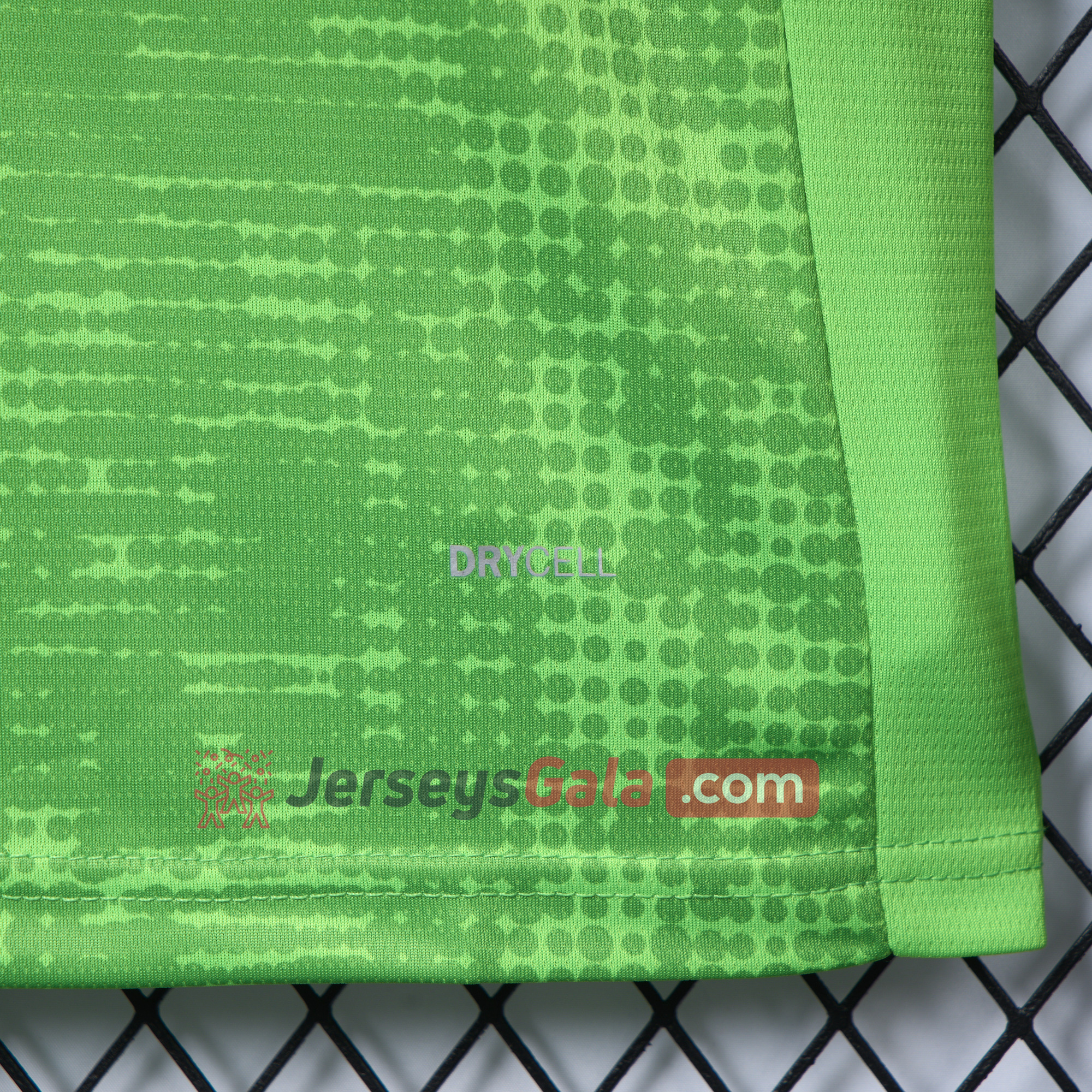 JerseysGala.com | Portugal 2025-26 Green Goalkeeper Jersey - Fans Version -Customize Name, Number and Patch | Worldwide Shipping