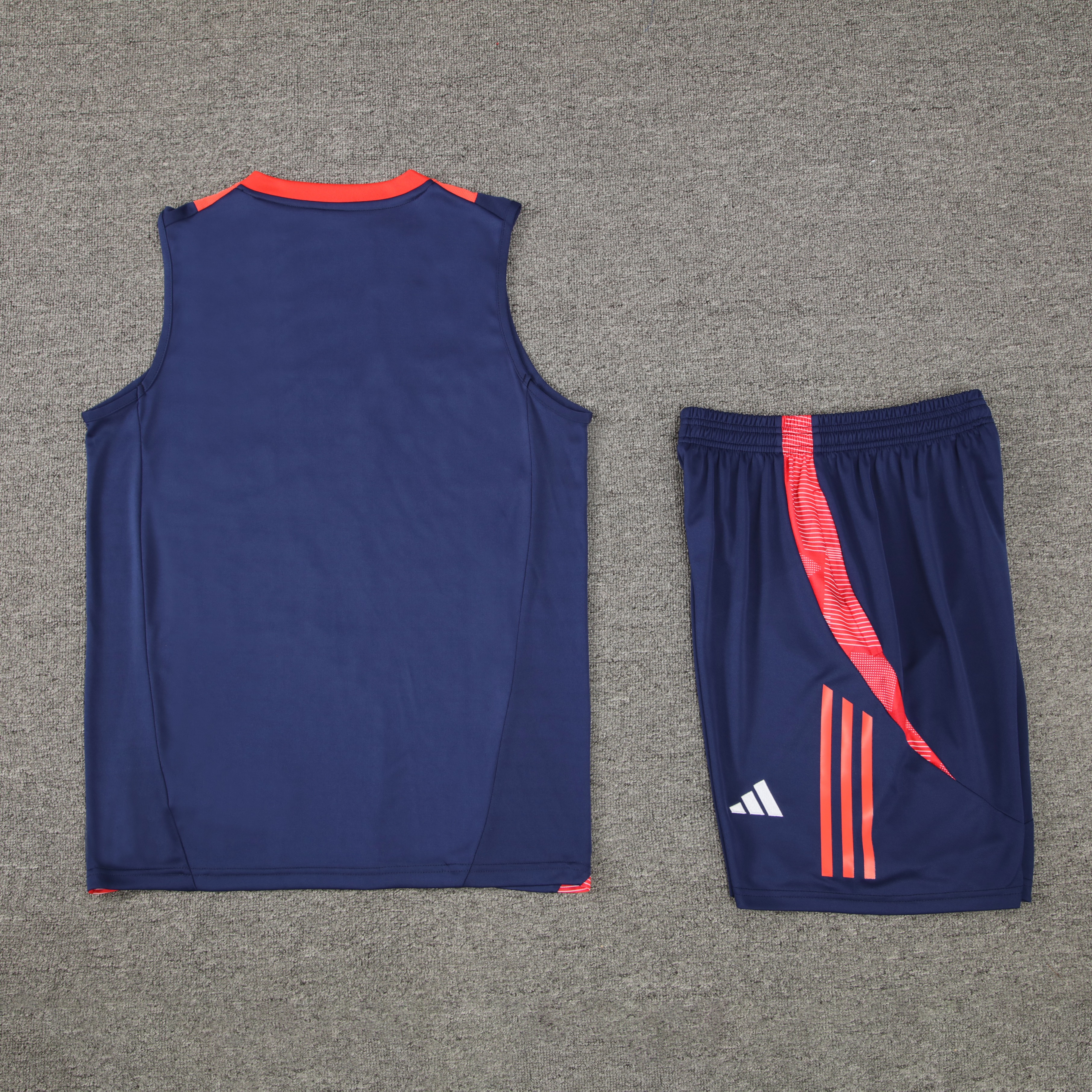 ManixJersey.com | Manchester United 24-25 Vest Training Set - Deep Blue -Customize Name, Number and Patch | Worldwide Shipping