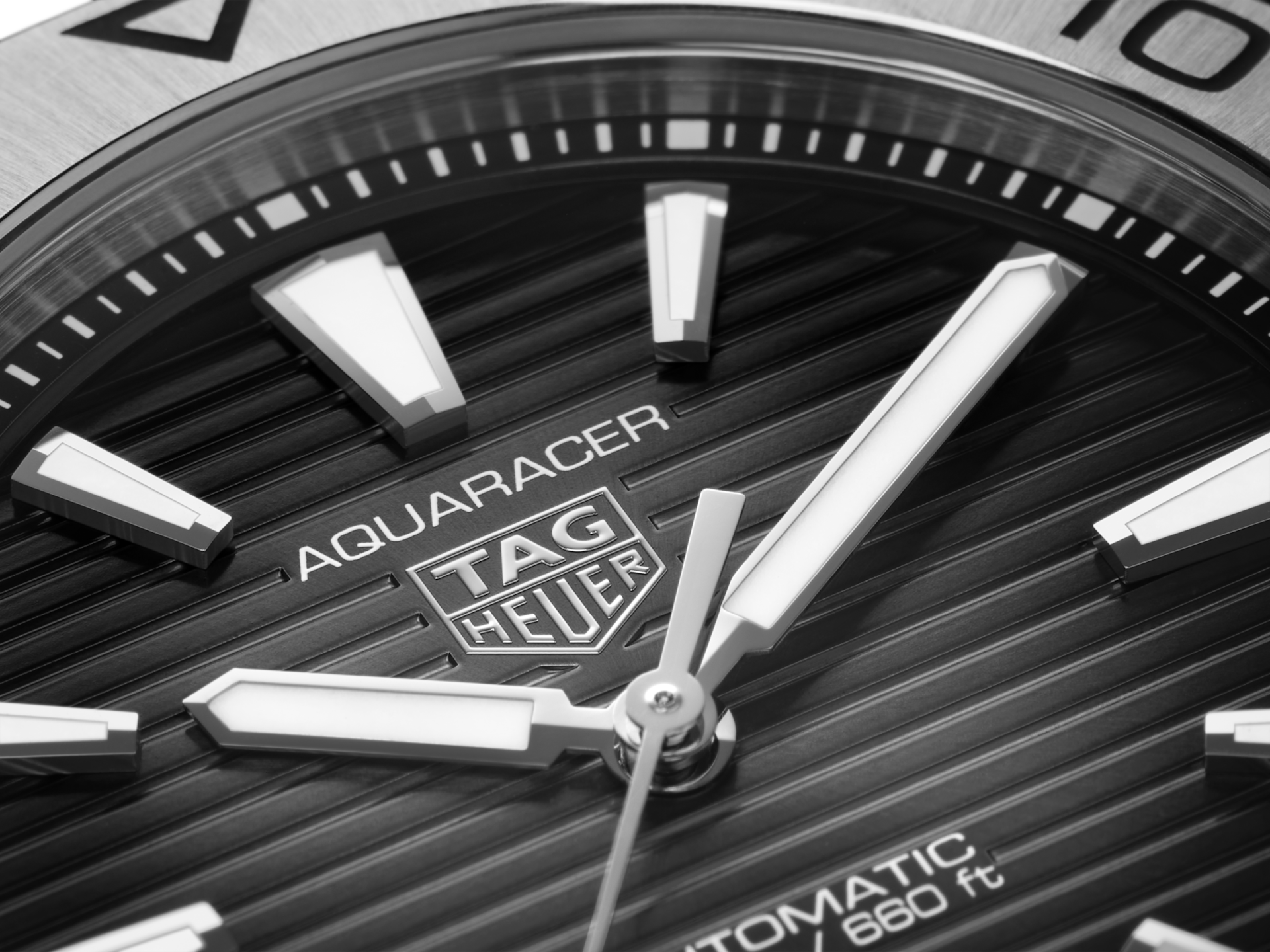 brand TAG HEUER AQUARACER PROFESSIONAL 200 luxury watch for sale – NeveReL