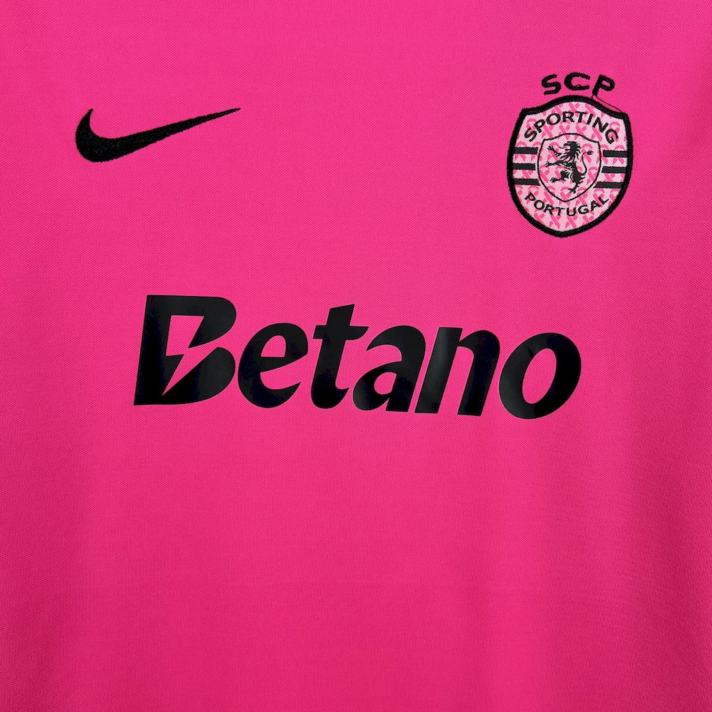 JerseysGala.com | Sporting CP Portugal 24-25 Pink October Kids Kit -Customize Name, Number and Patch | Worldwide Shipping