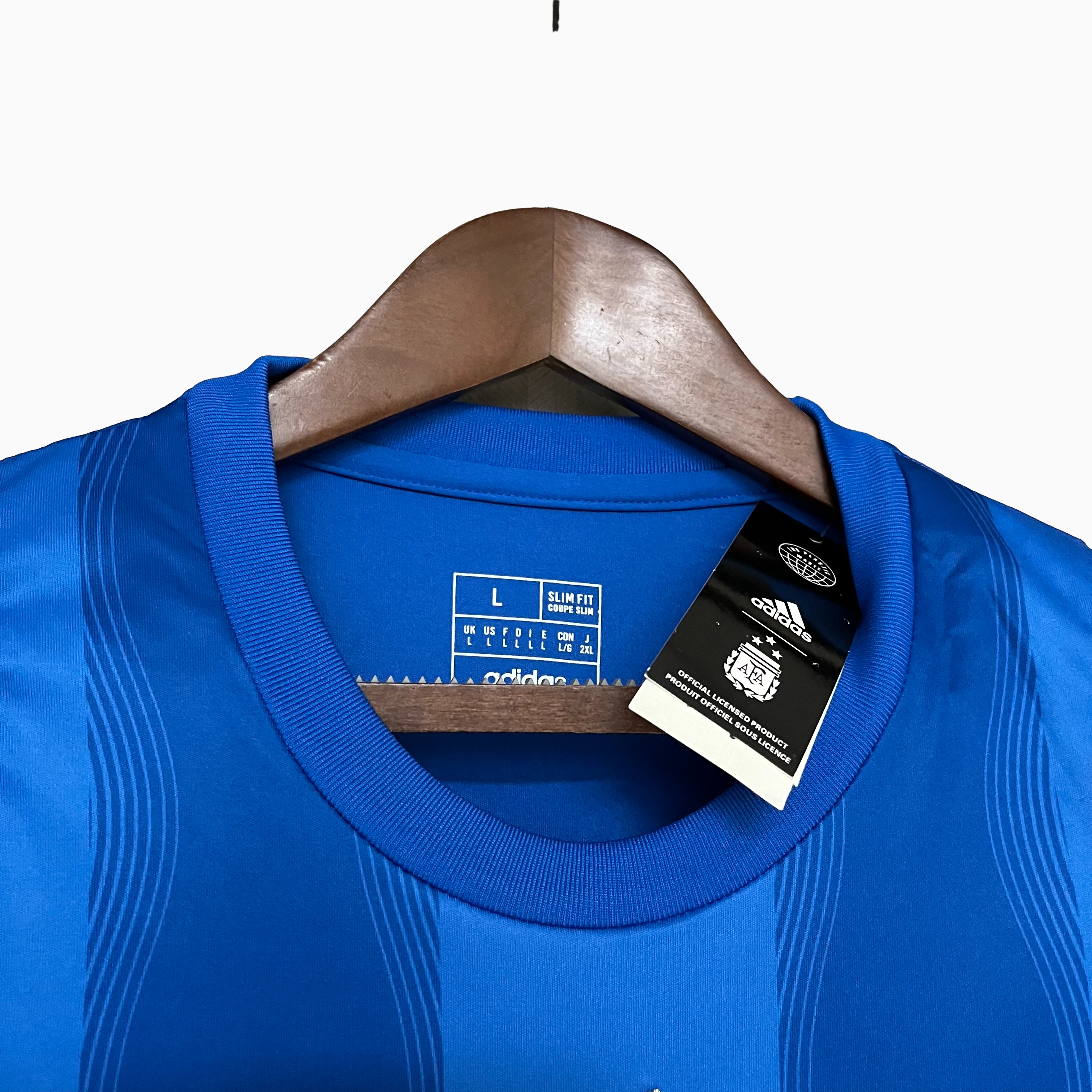 ManixJersey.com | Argentina M-E-.S-S-I 2024 Blue Training Jersey - Fans Version -Customize Name, Number and Patch | Worldwide Shipping