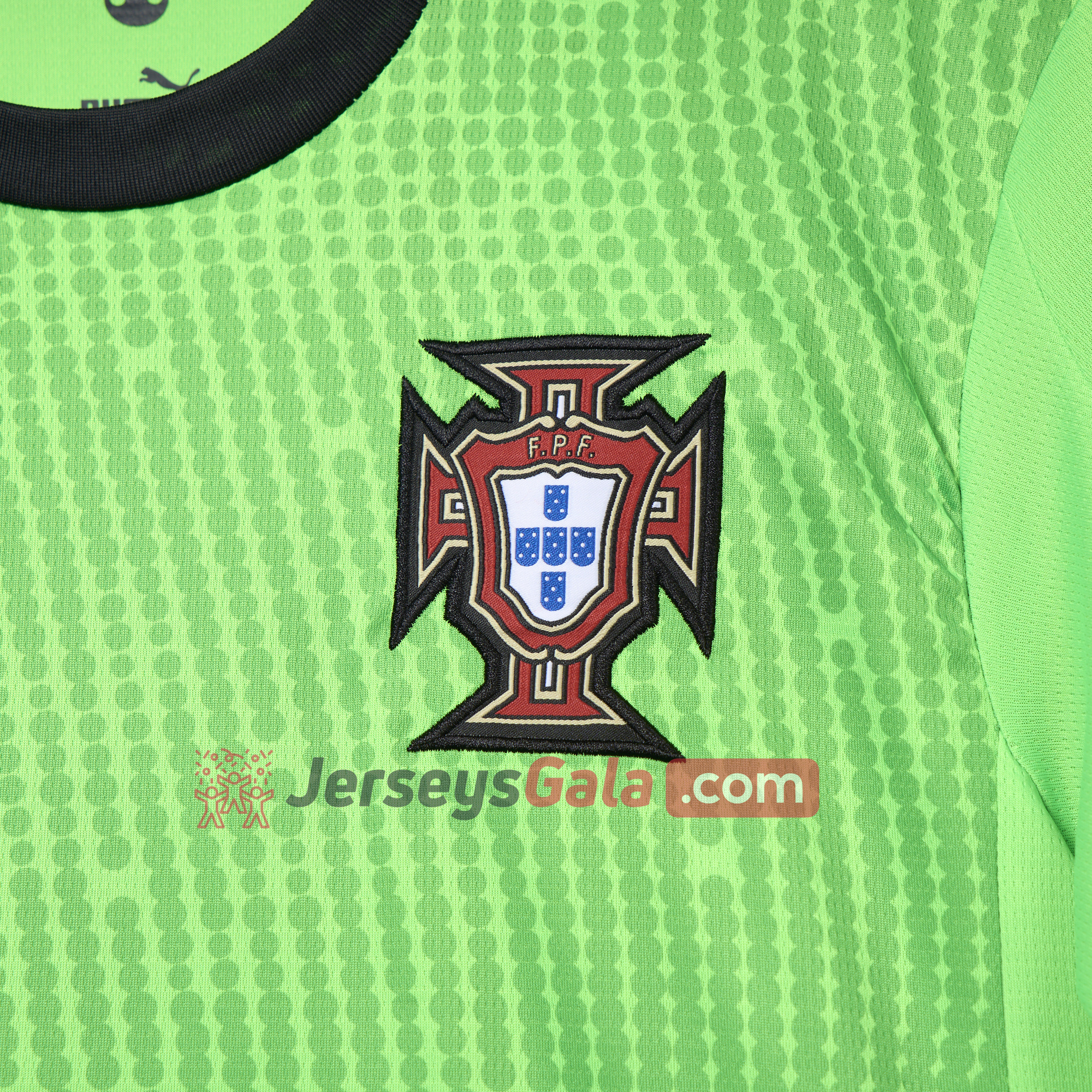 JerseysGala.com | Portugal 2025-26 Green Goalkeeper Jersey - Fans Version -Customize Name, Number and Patch | Worldwide Shipping