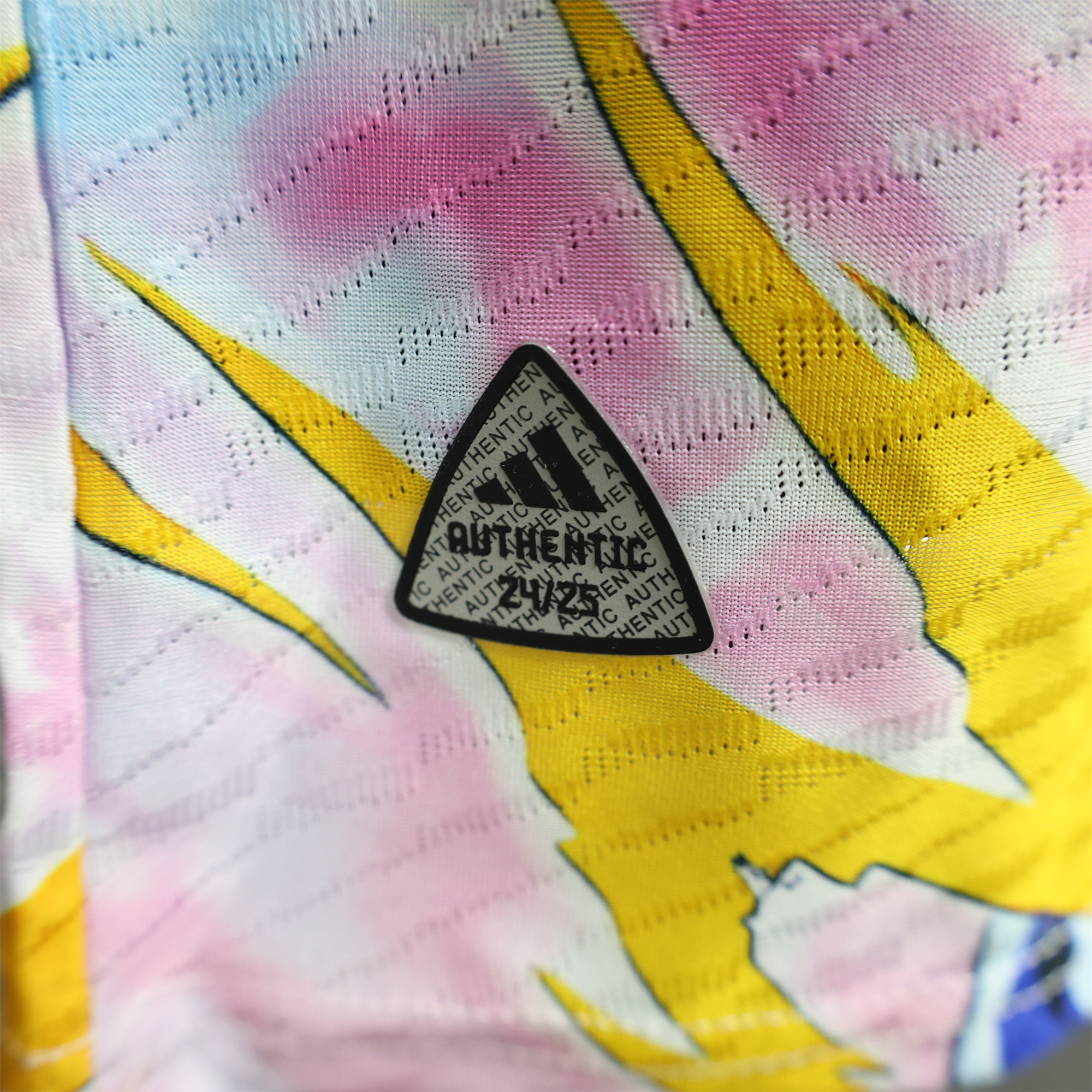 ManixJersey.com | Japan 2024 Gogeta Speical Edition Jersey - Player Version -Customize Name, Number and Patch | Worldwide Shipping