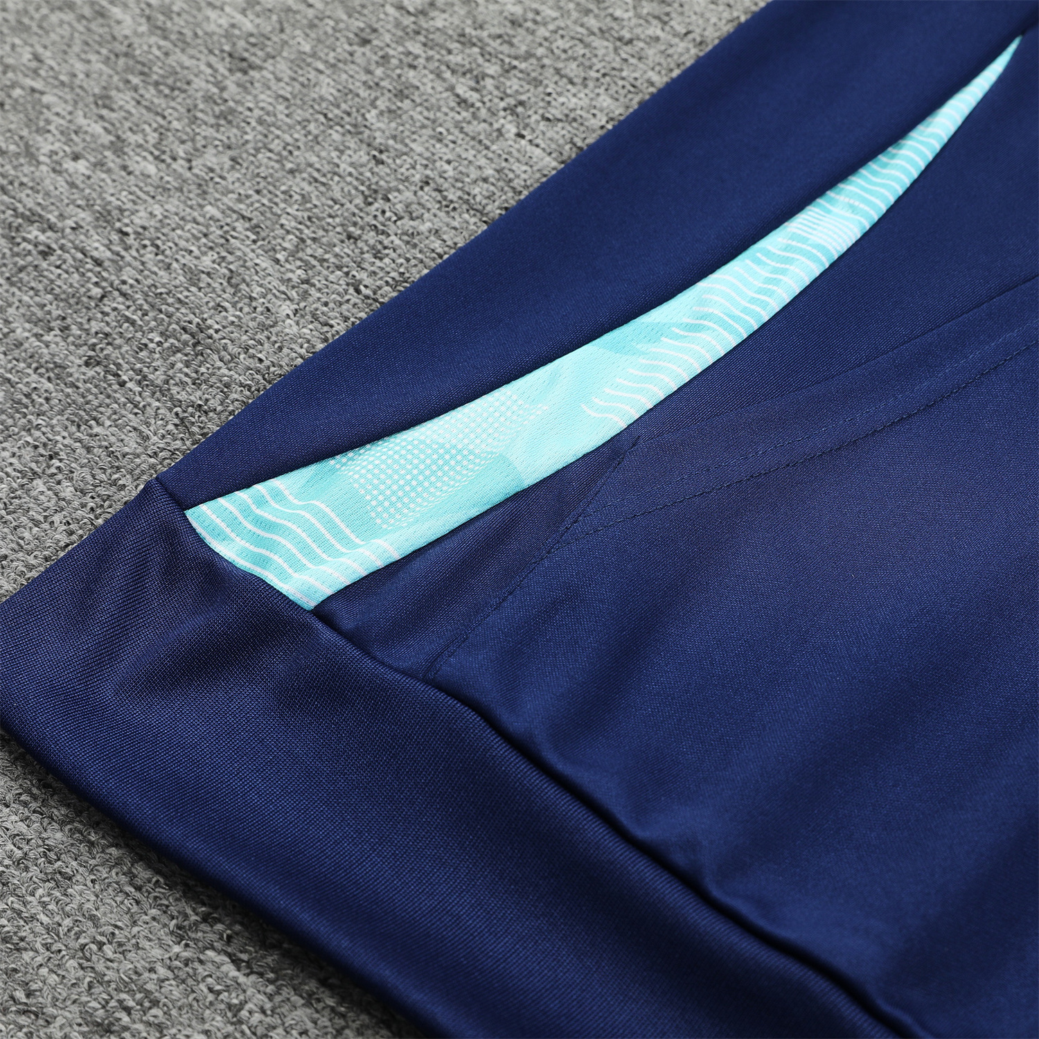 ManixJersey.com | Arsenal 24-25 Training Hoodie Set - Royal Blue Hoodie and Pants -Customize Name, Number and Patch | Worldwide Shipping