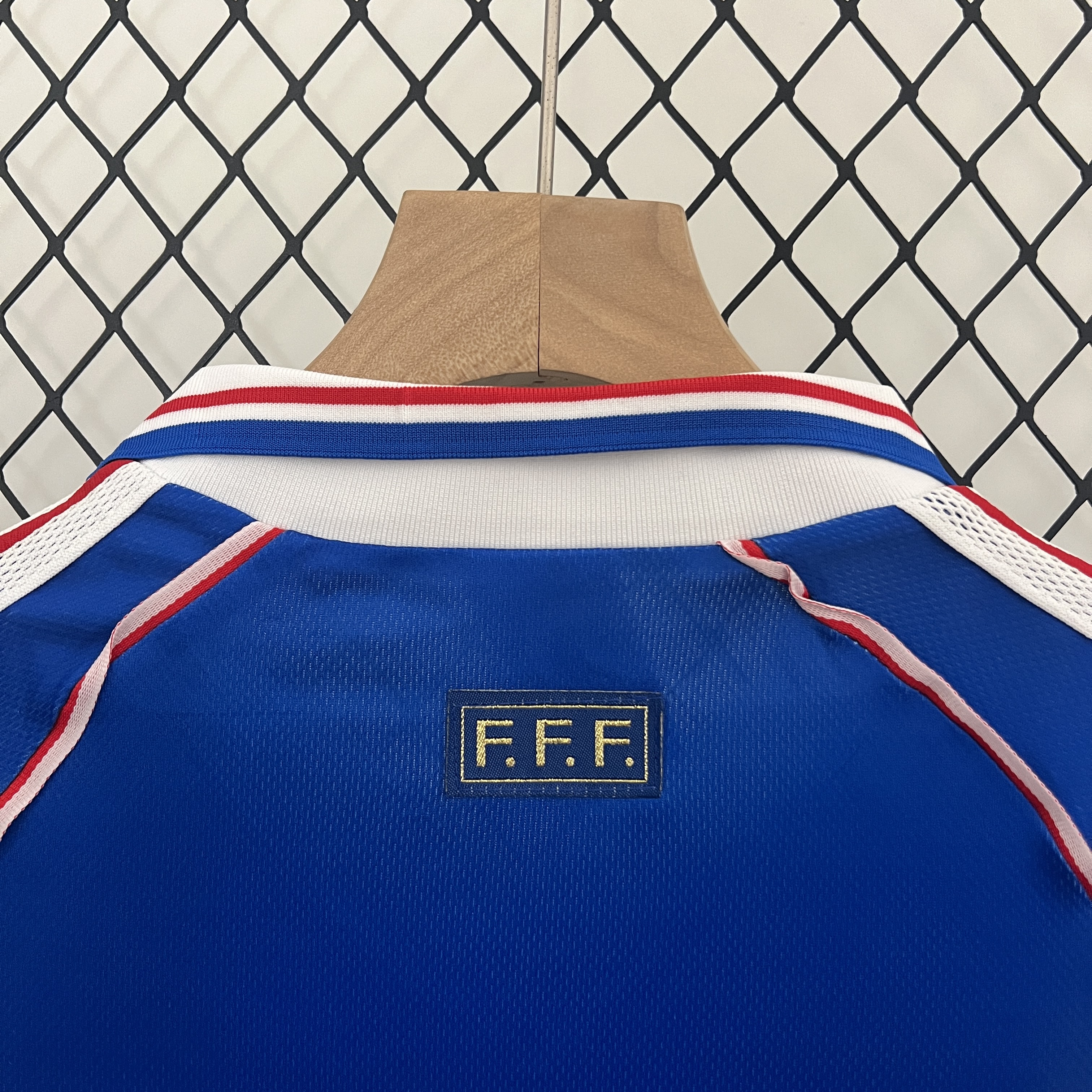 SIUjerseys-Retro France 1998 Home Stadium Kids Kit