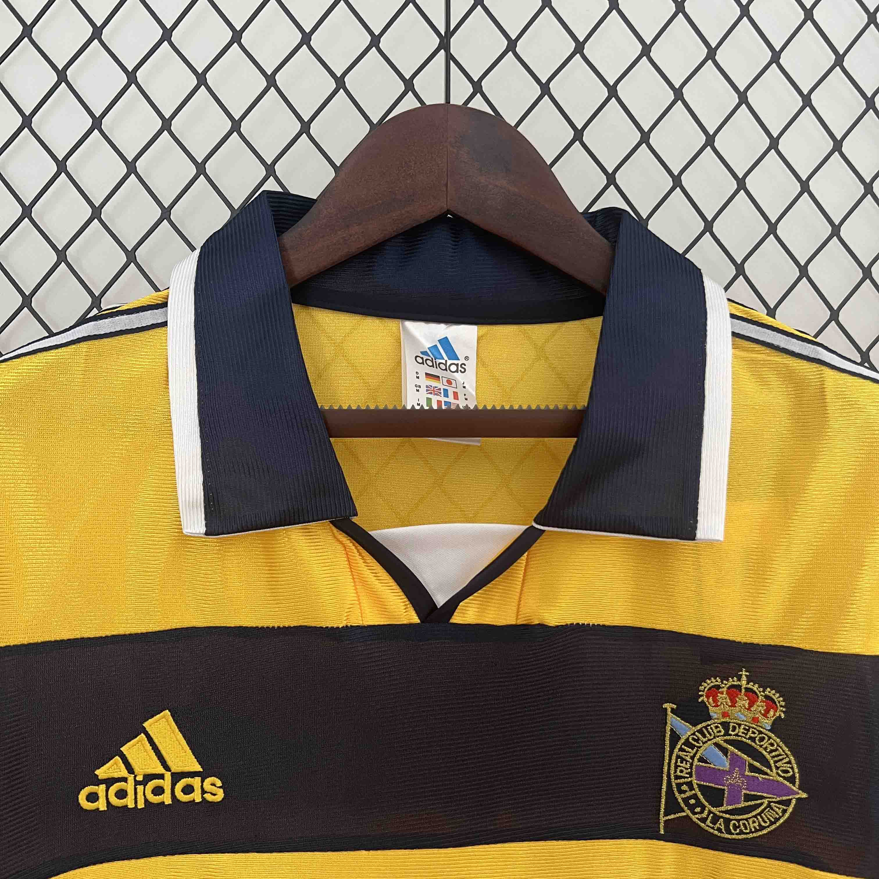 SIUjerseys-Retro Deportivo de La Coruña 1999-00 Third Jersey