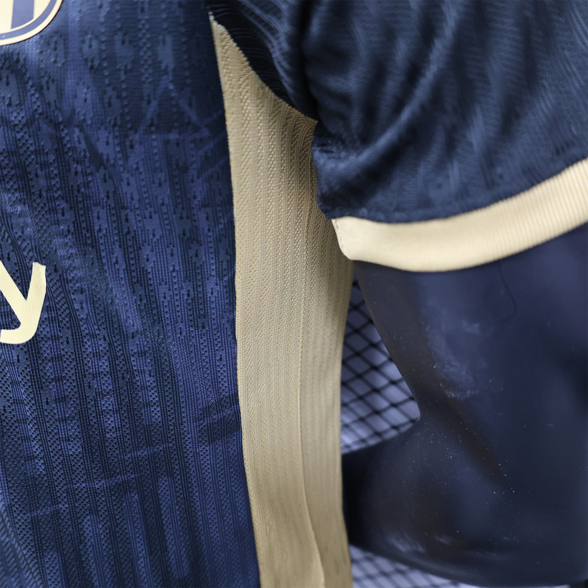 ManixJersey.com | Barcelona 24-25 Black Gold Special Edition Jersey - Player Version -Customize Name, Number and Patch | Worldwide Shipping