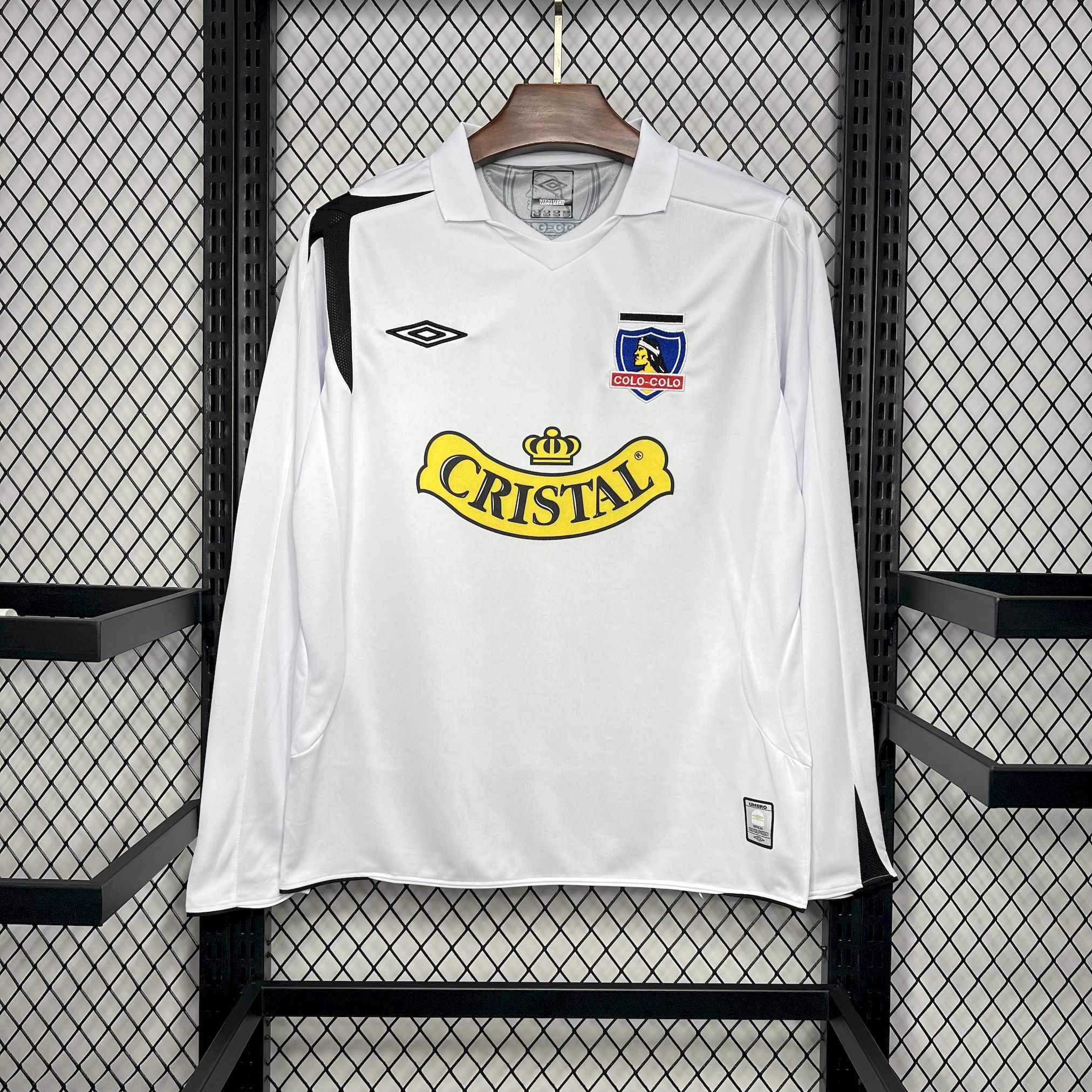 ManixJersey.com | Retro Colo Colo 2006 Home Long Sleeve Jersey -Customize Name, Number and Patch | Worldwide Shipping