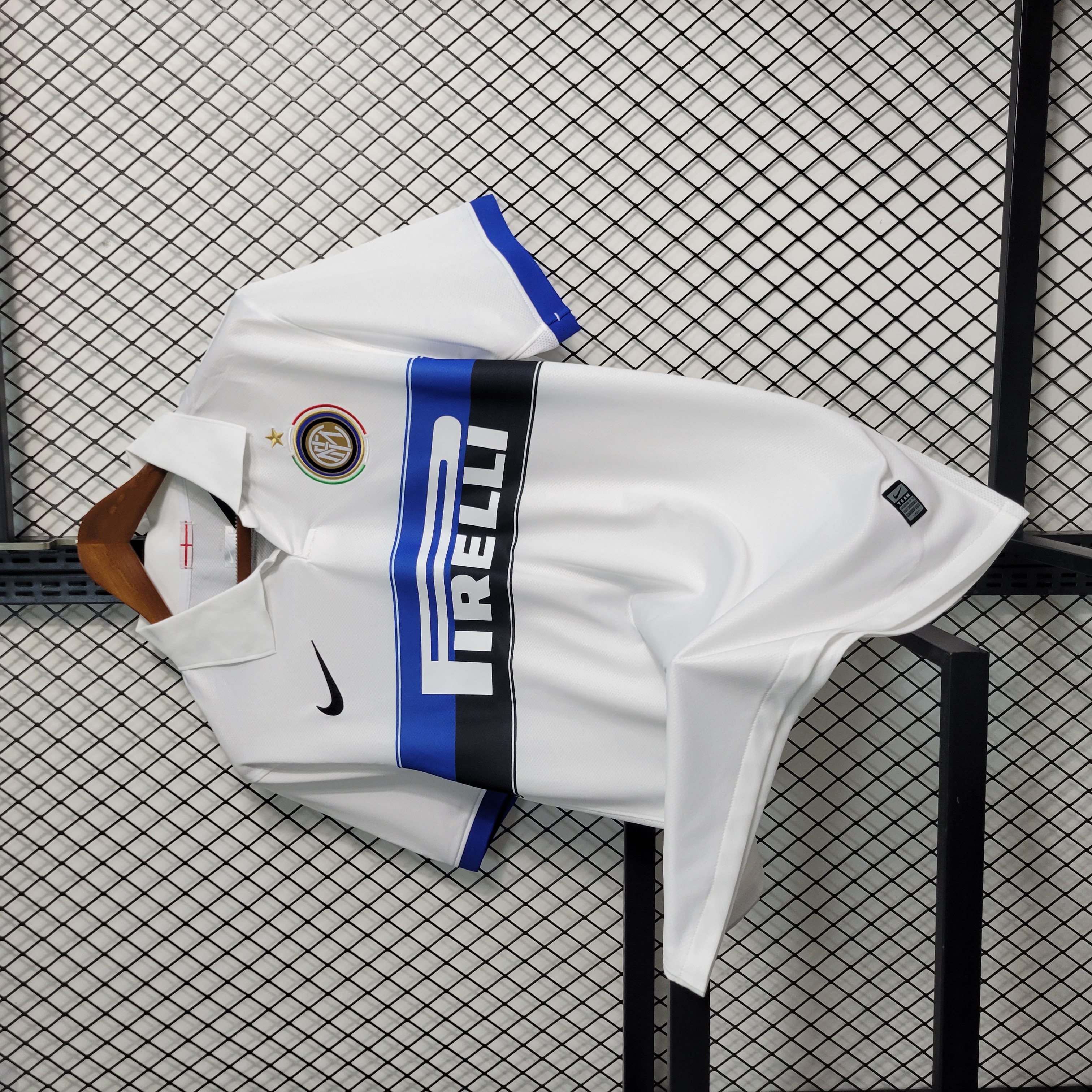 SIUjerseys-Retro Inter Milan 09-10 Away Stadium Jersey