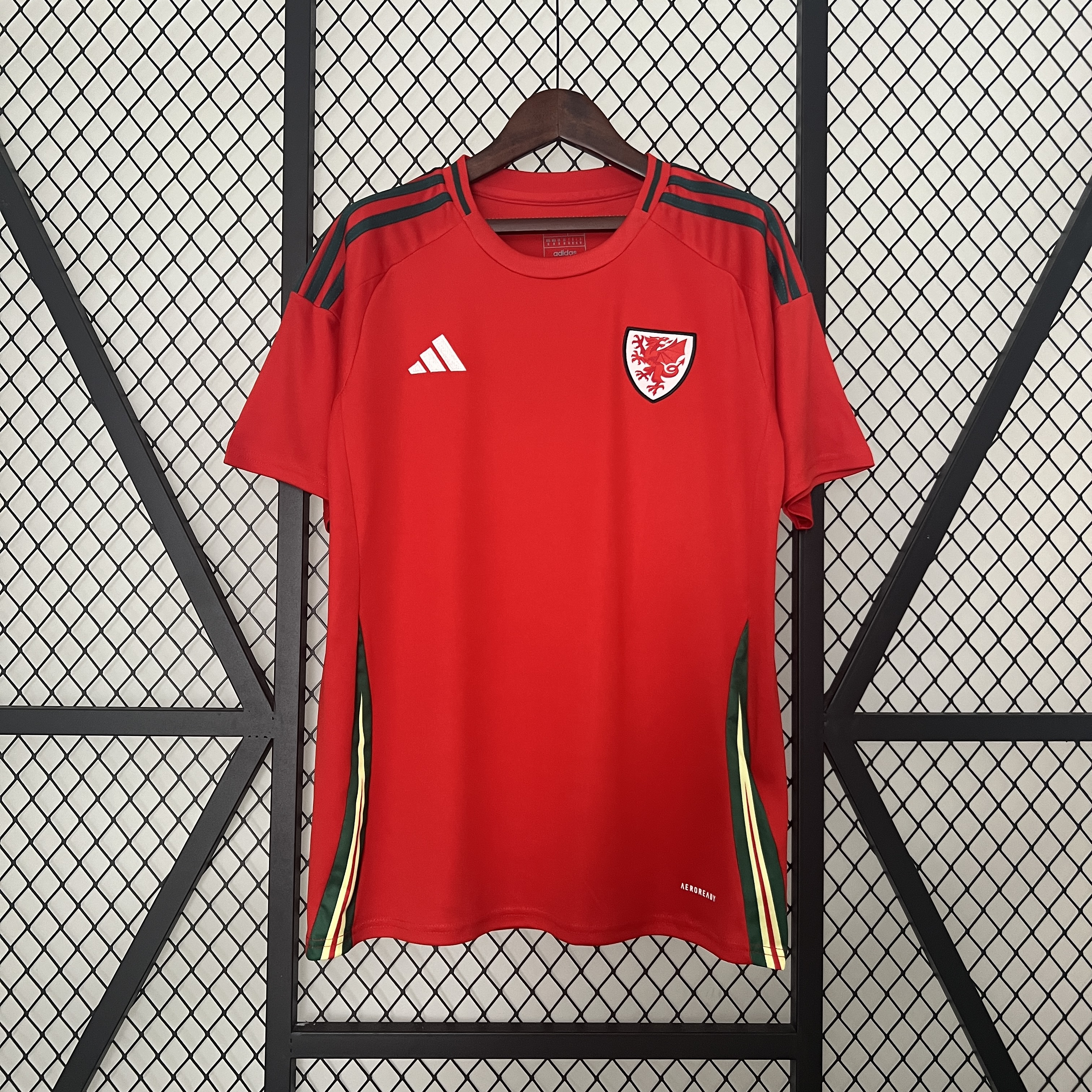 SIUjerseys-Wales 2024 Home Stadium Jersey - Fans Version