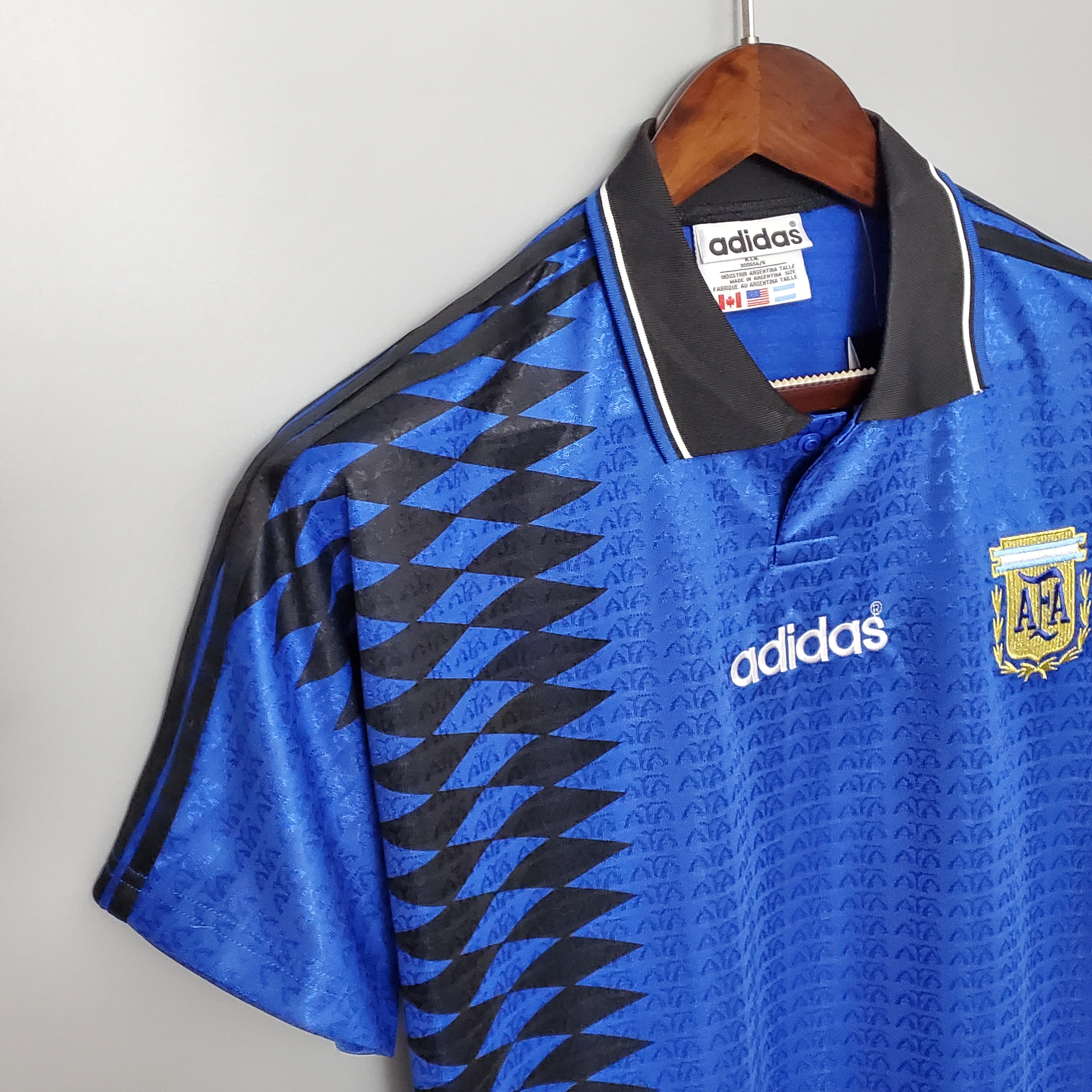 SIUjerseys-Retro Argentina 1994 Away Stadium Jersey