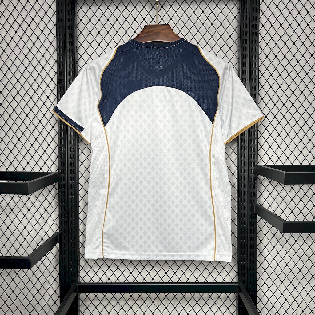 SIUjerseys-Retro Portugal 2004 Away Jersey