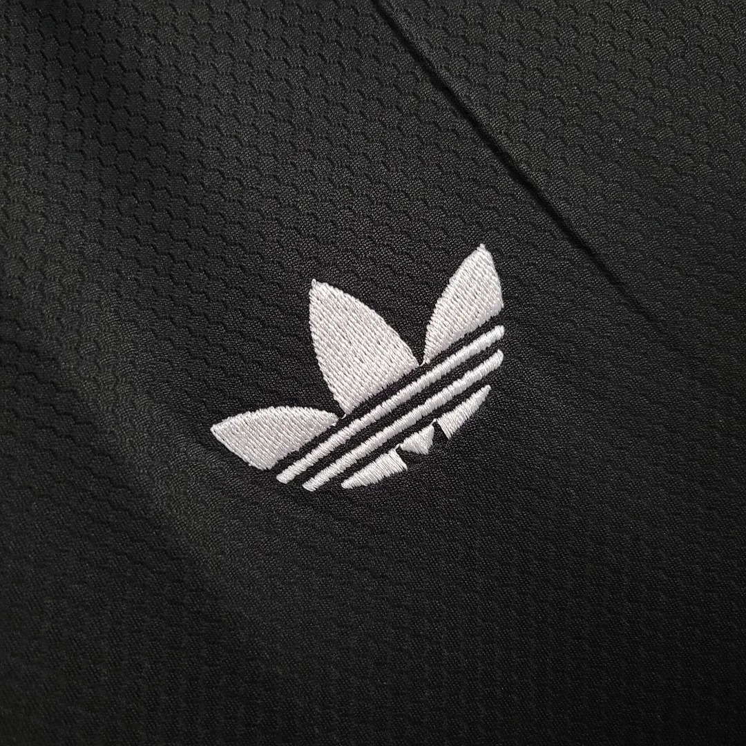 SIUjerseys-Ajax 24-25 Third Goalkeeper Black Jersey - Fans Version