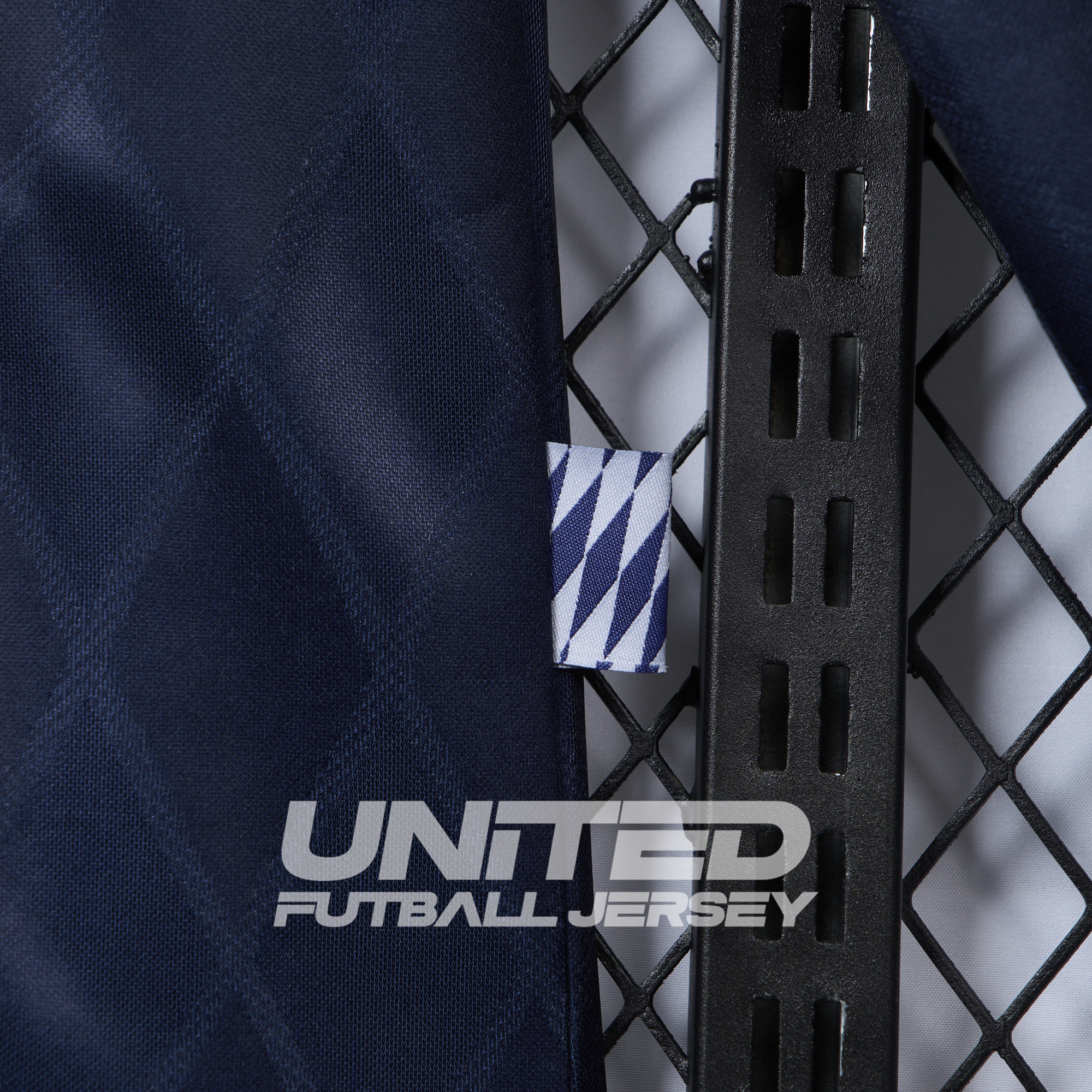 foot-Retro Bayern Munich 1997-99 Home Long Jersey