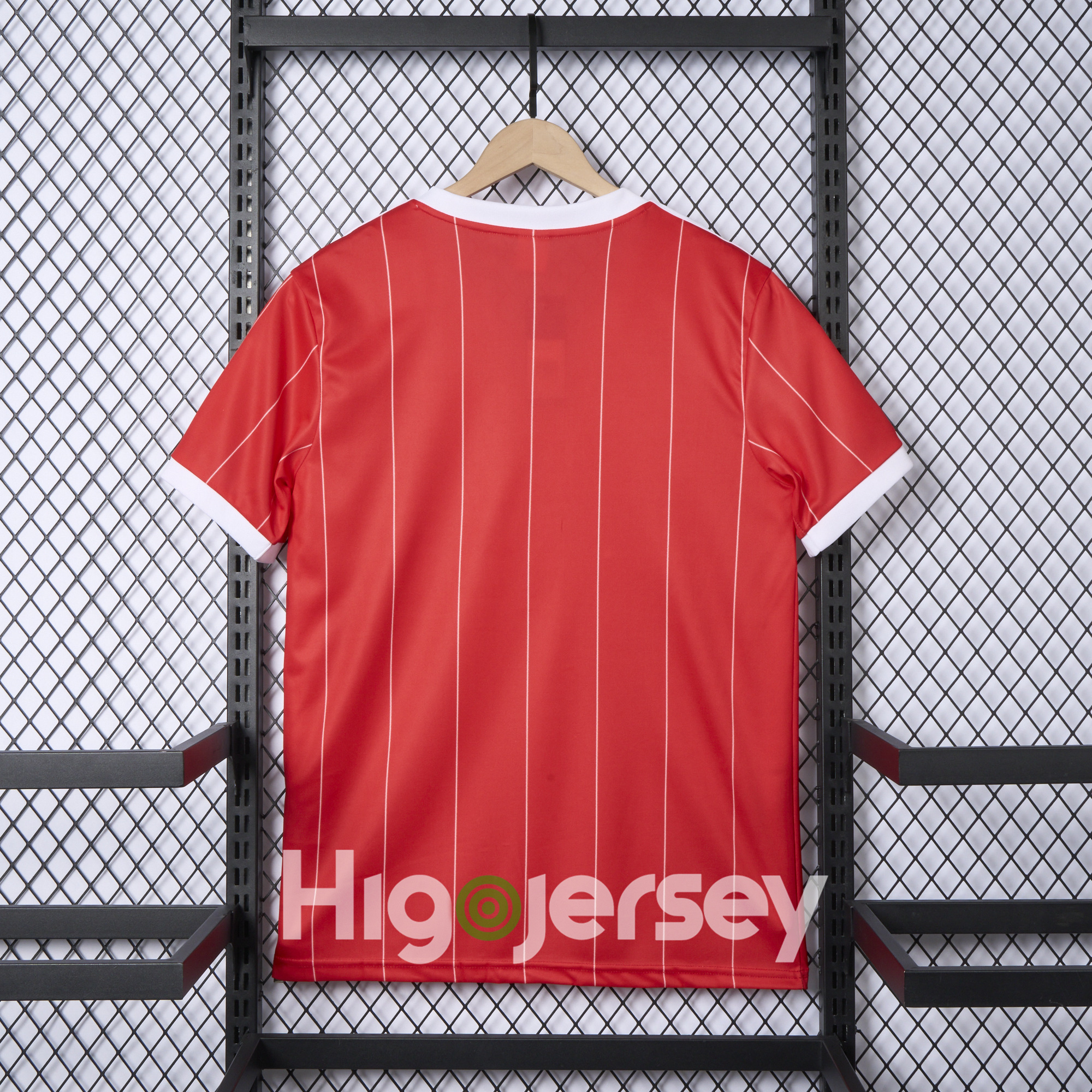 Higojerseys-Retro Hamburger SV 83-84 Away Stadium Jersey