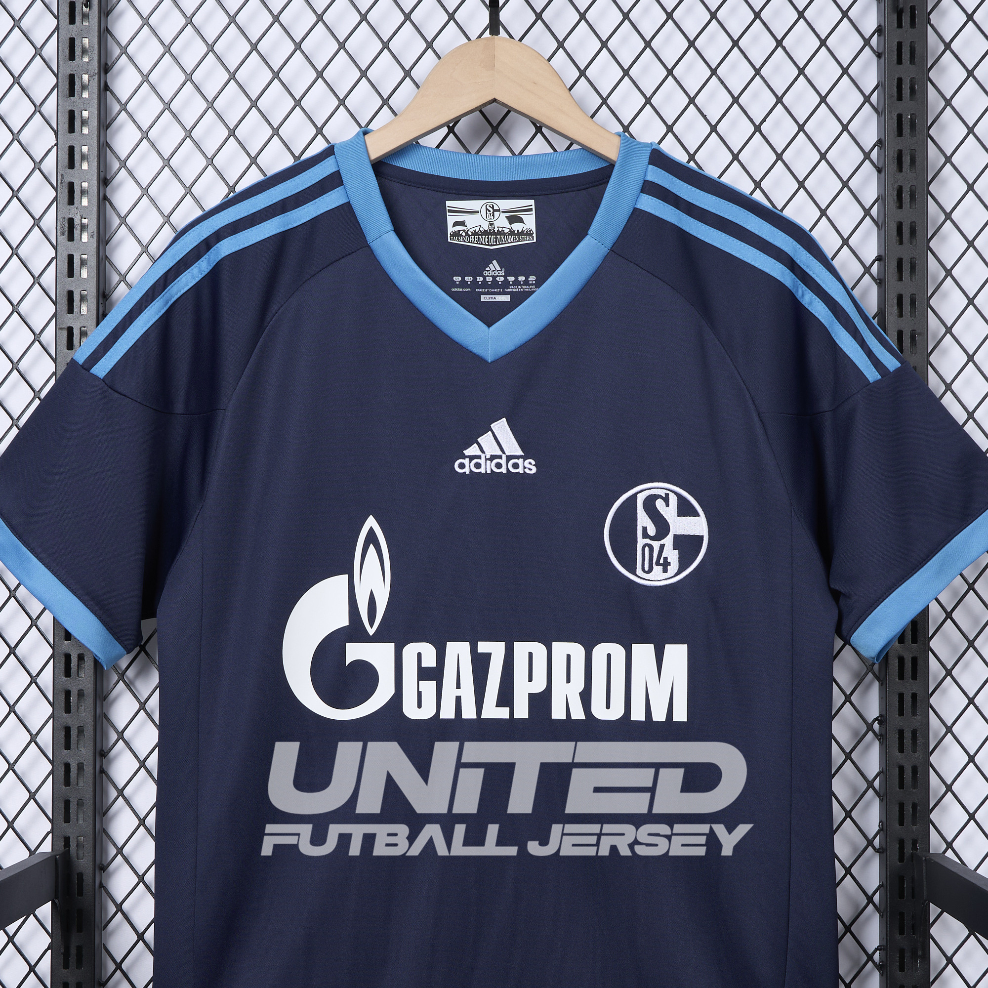 unitedfutballjersey-Retro Schalke 04 2010-11 Away Jersey