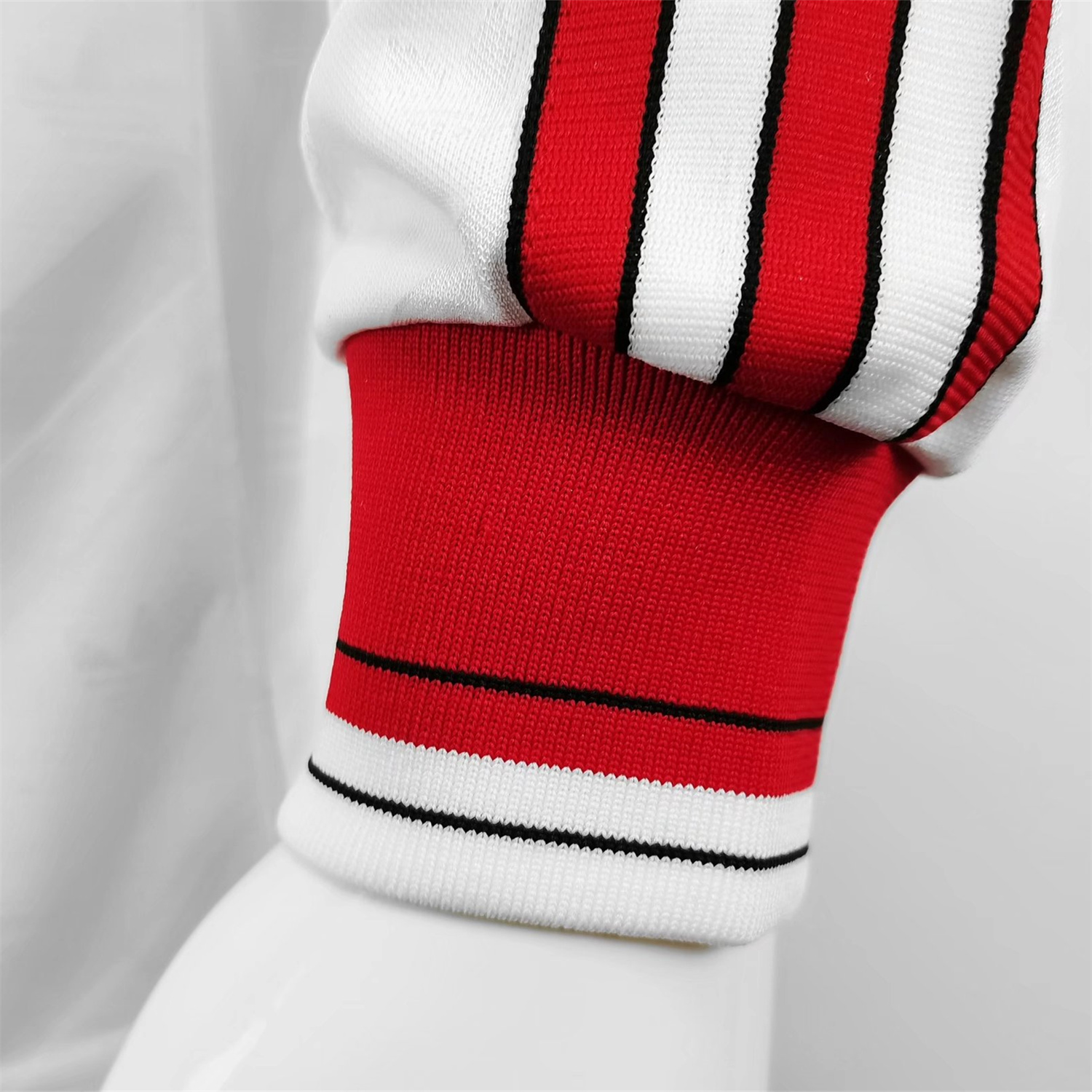 SIUjerseys-Retro Manchester United 86-88 Away Long Sleeve Jersey