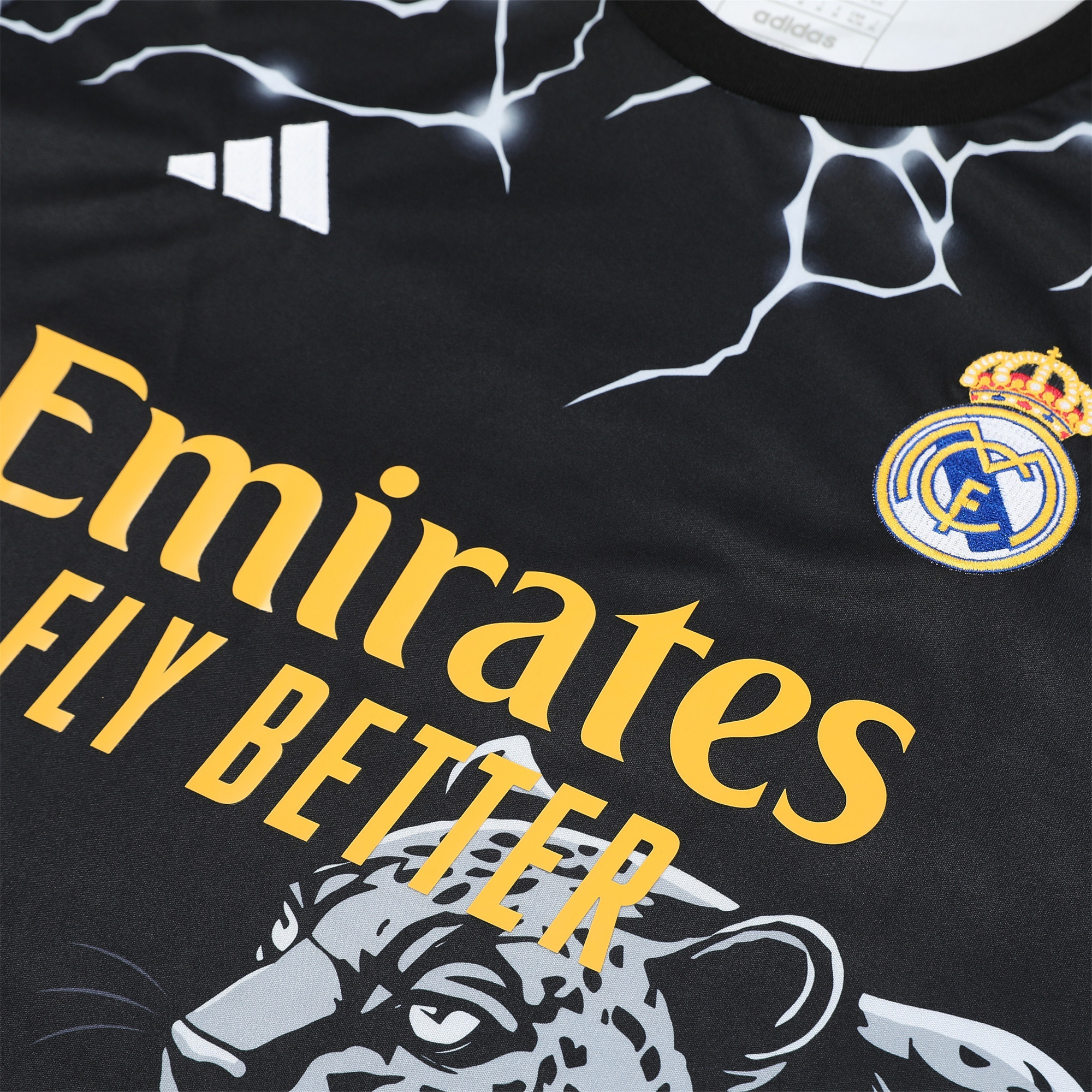 JerseysGala.com | Real Madrid 24-25 Short-Sleeve Training Set - White Leopard Top & Black Shorts -Customize Name, Number and Patch | Worldwide Shipping