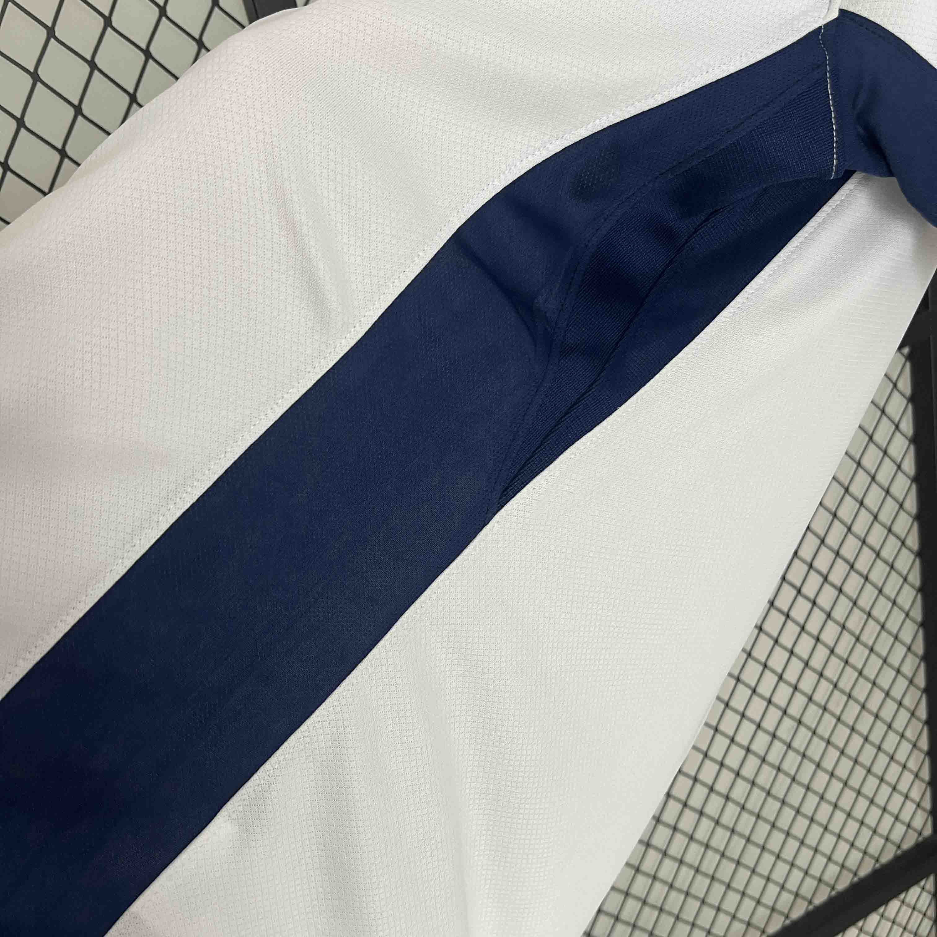 Higojerseys-Women's England 2024 Home Stadium Jersey