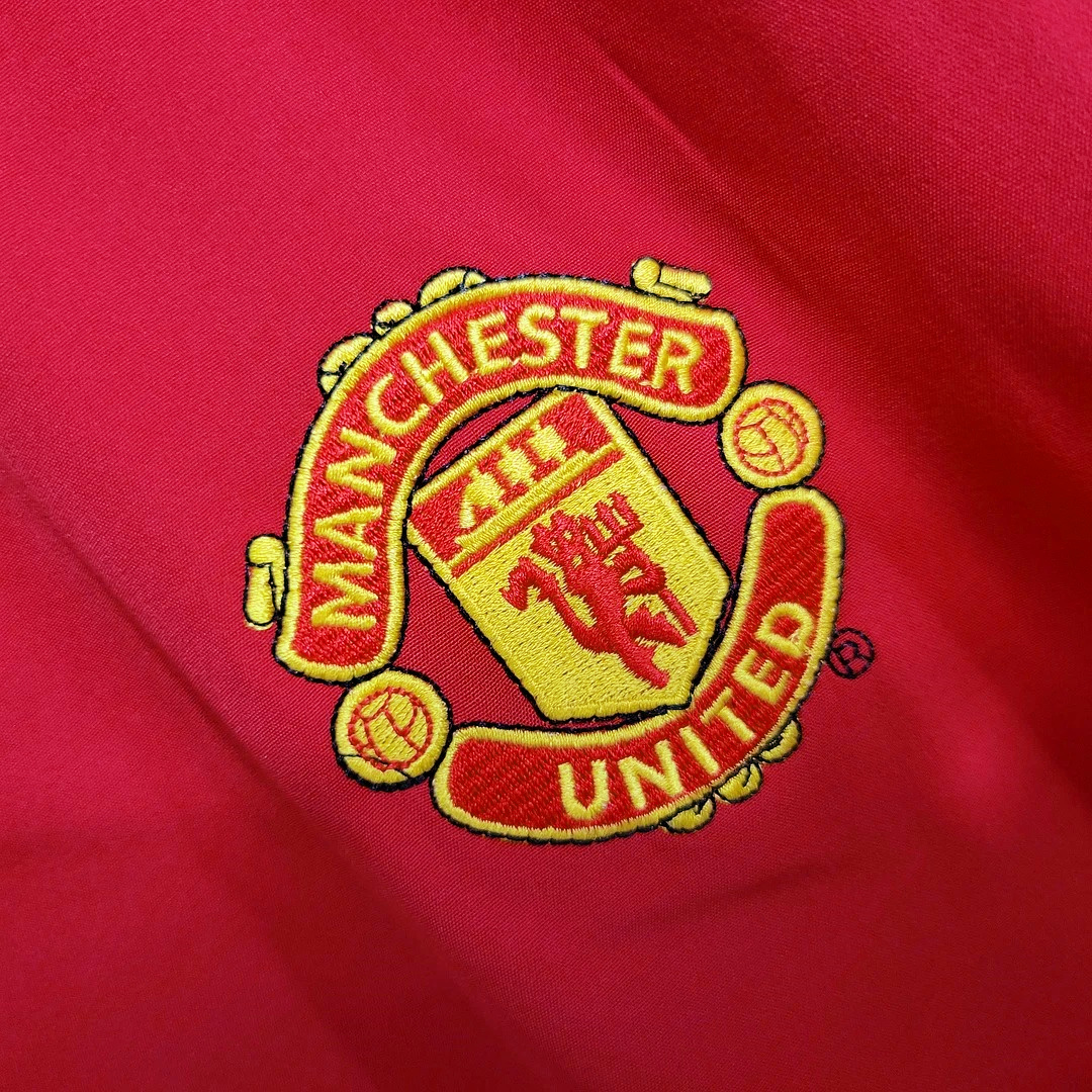 ManixJersey.com | Retro Manchester United 02-04 Home Long Sleeve Jersey -Customize Name, Number and Patch | Worldwide Shipping