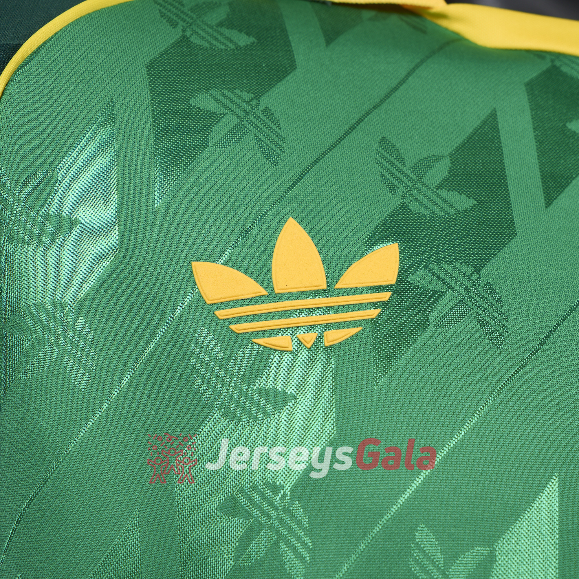 JerseysGala.com | Celtic 24-25 Originals LFSTLR Long Sleeve Green Jersey - Player Version -Customize Name, Number and Patch | Worldwide Shipping
