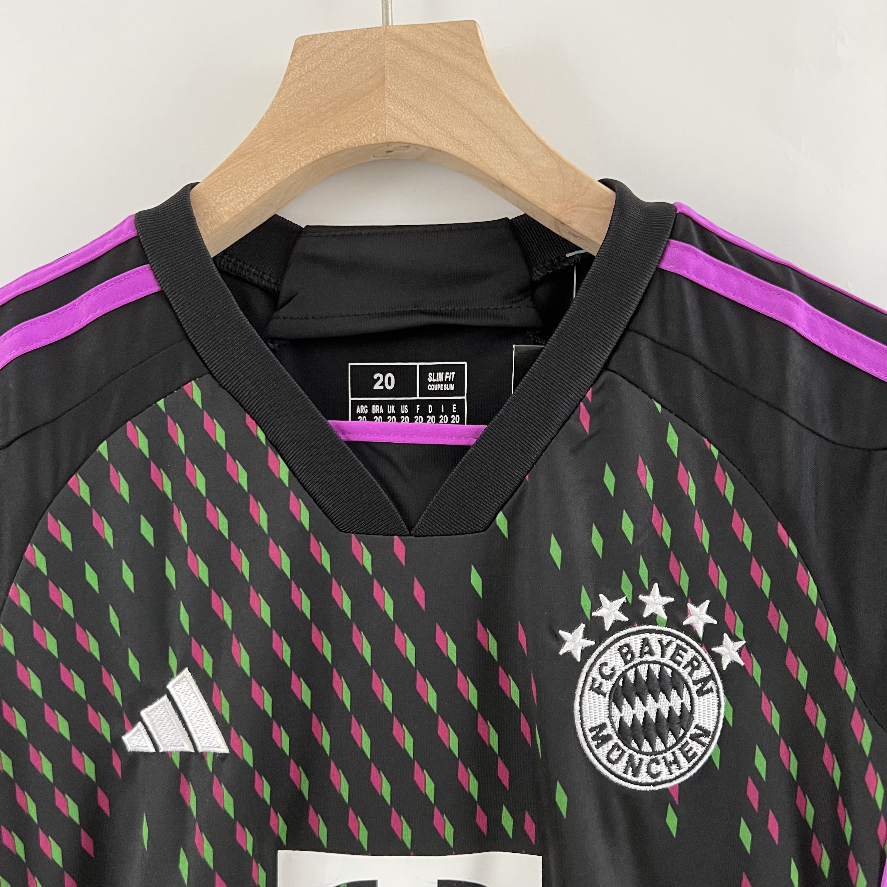 Bayern Munich 23-24 Away Kids kit:football jersey mysite: unitedjerseyfootball 邓江浪:football