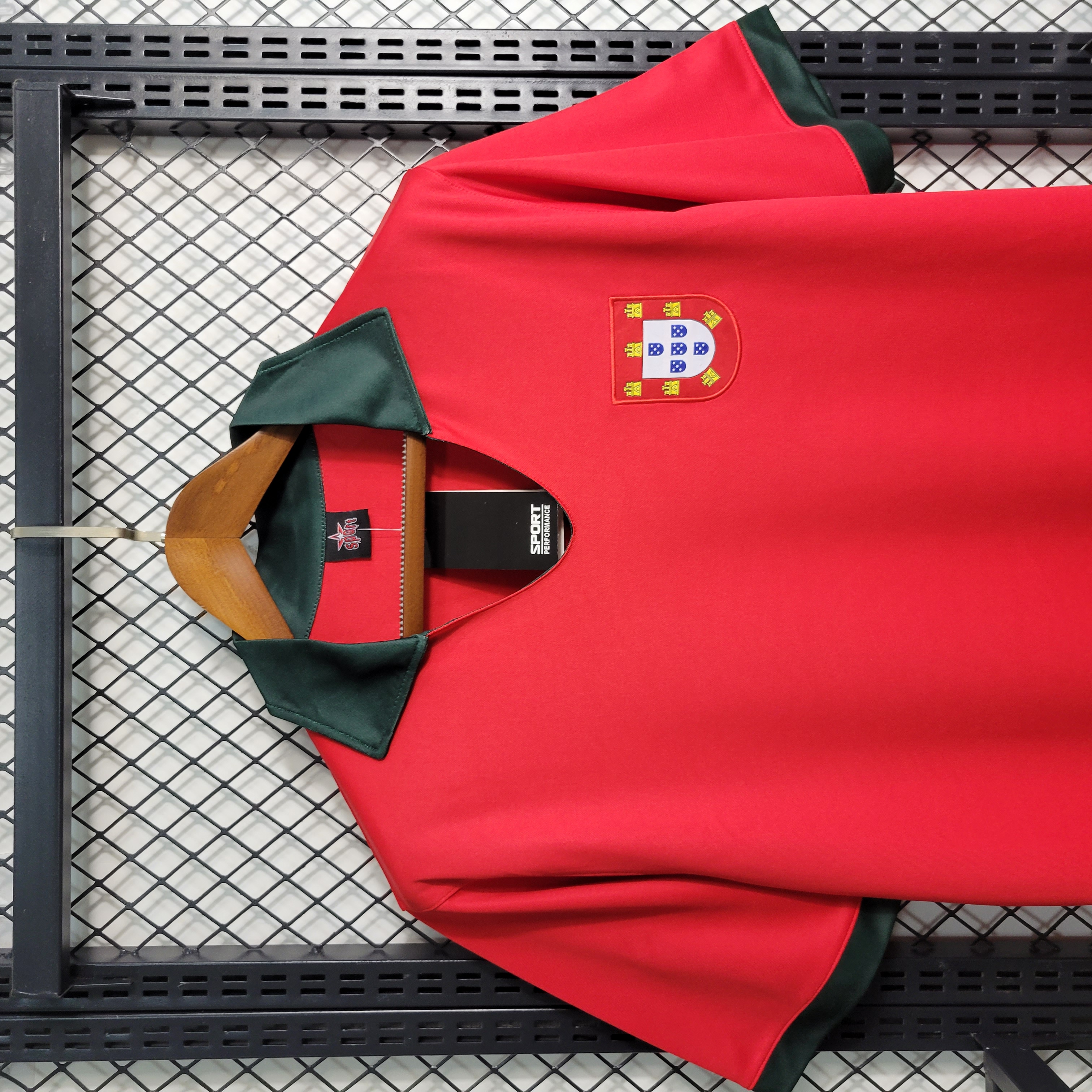 SIUjerseys-Retro Portugal 1972 Home Stadium Jersey