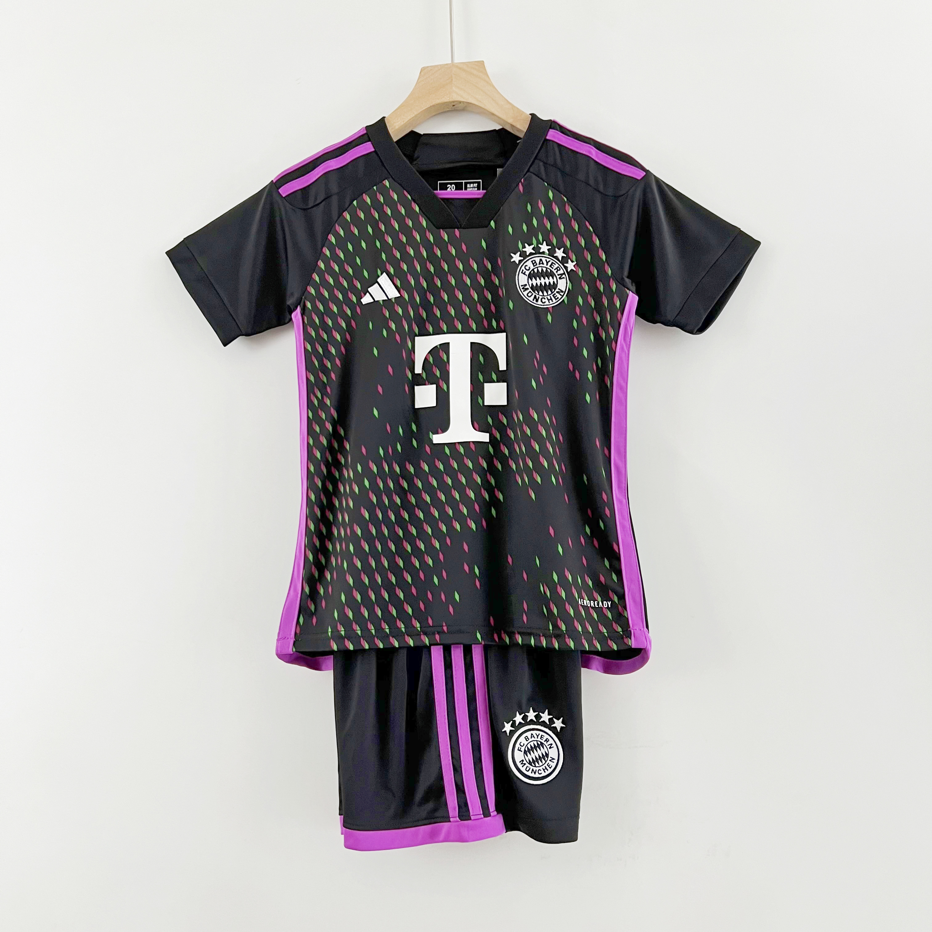 Bayern Munich 23-24 Away Kids kit:football jersey mysite: unitedjerseyfootball 邓江浪:football