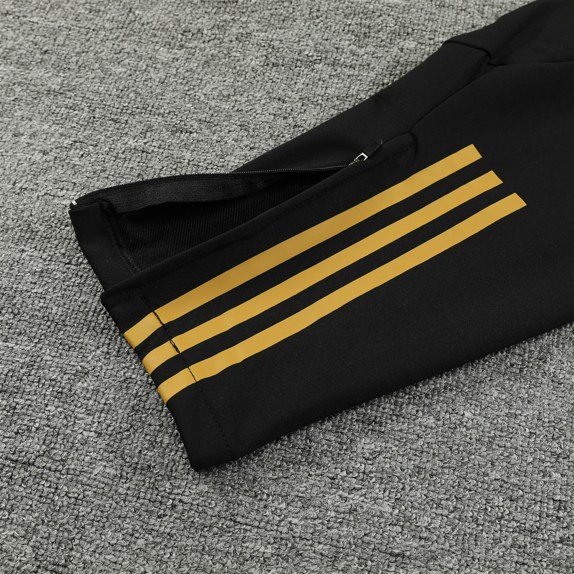 Germany 23-24 Men's Training Hoodie + Pants:football jersey mysite: unitedjerseyfootball 邓江浪:football