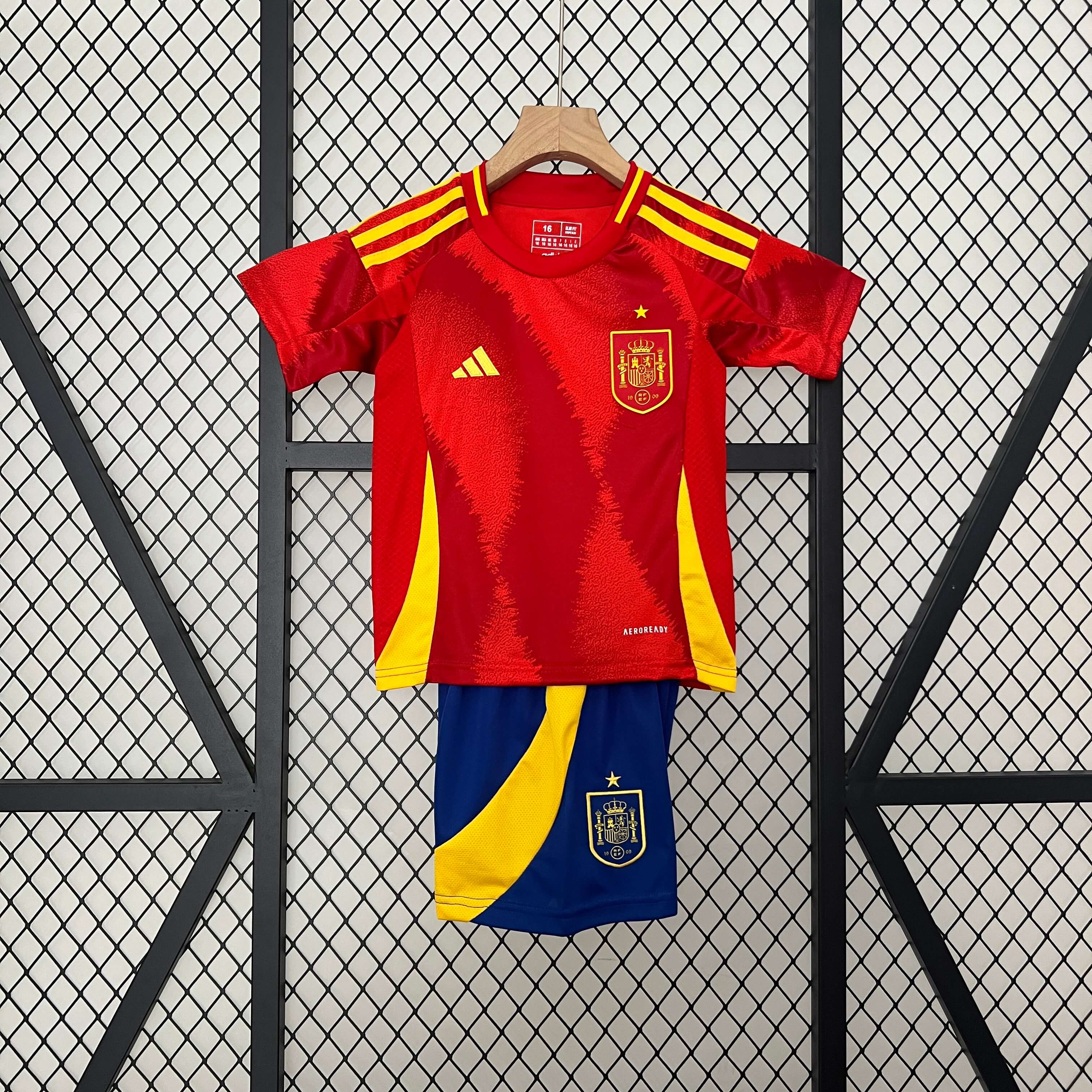 Funinjersey-Spain 2024 Home Stadium Kids Kit