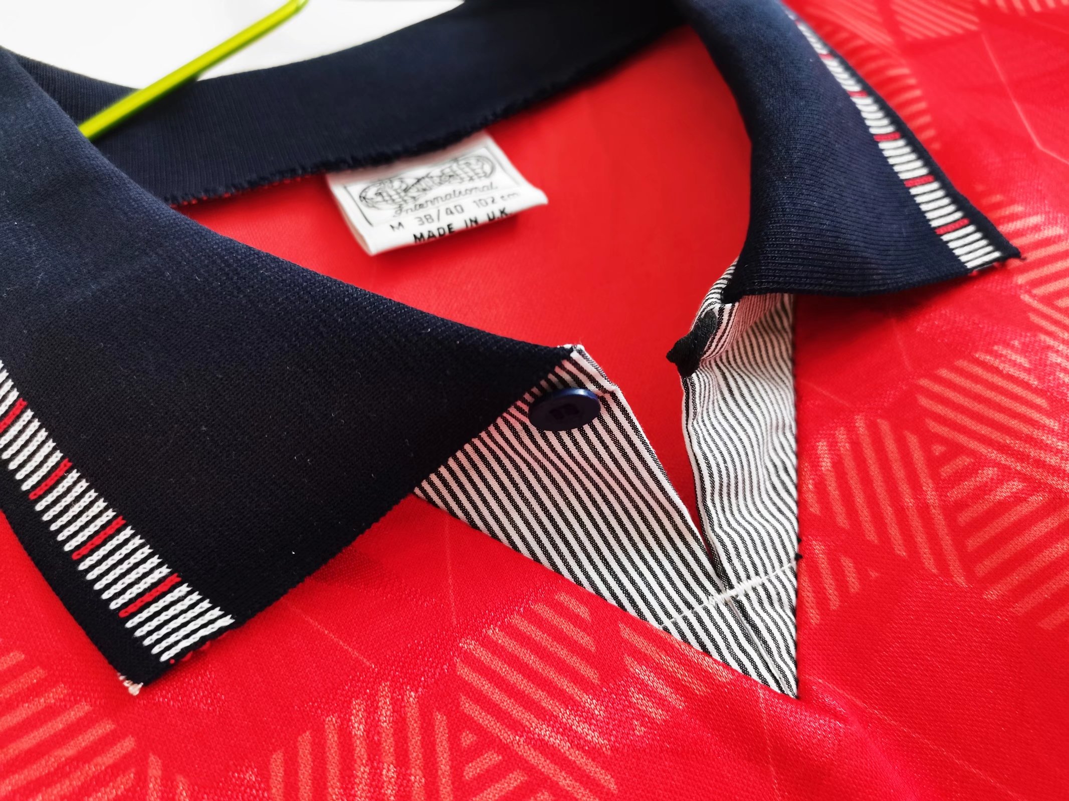 ManixJersey.com | Retro England 1990 Away Stadium Jersey -Customize Name, Number and Patch | Worldwide Shipping