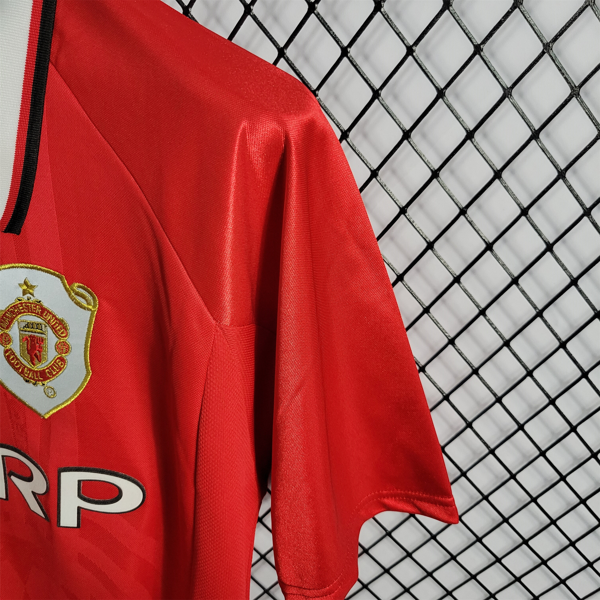 ManixJersey.com | Retro Manchester United 99-00 Home Jersey -Customize Name, Number and Patch | Worldwide Shipping