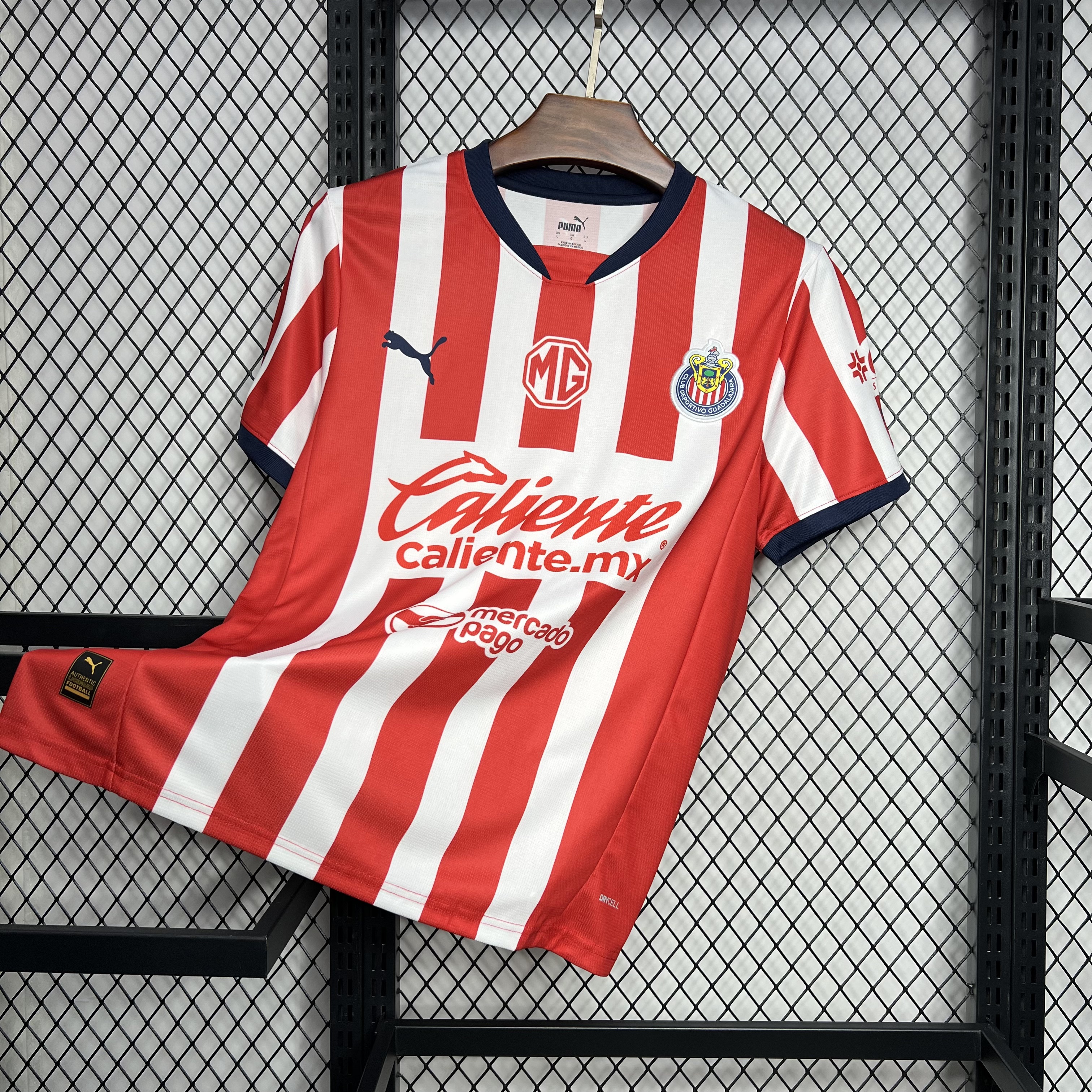 ManixJersey.com | Chivas de Guadalajara 24-25 Home Stadium Jersey - Fans Version -Customize Name, Number and Patch | Worldwide Shipping